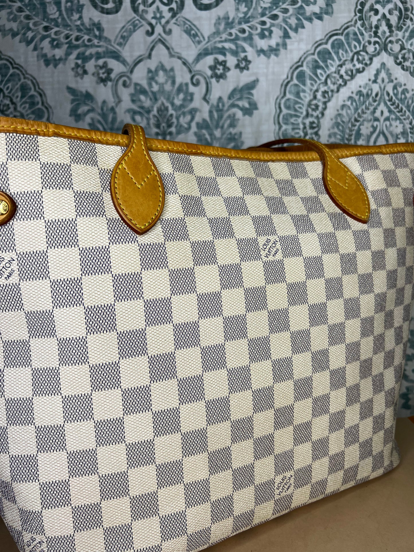 Louis Vuitton Neverfull MM Damier Azur
