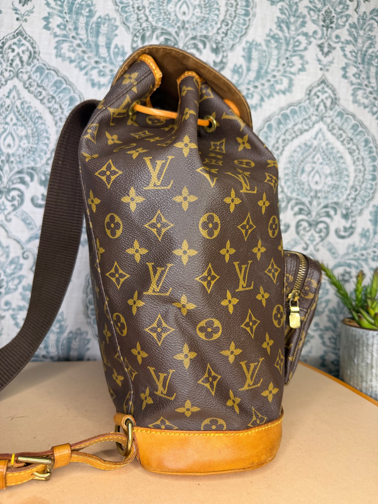 Louis Vuitton Montsouris GM