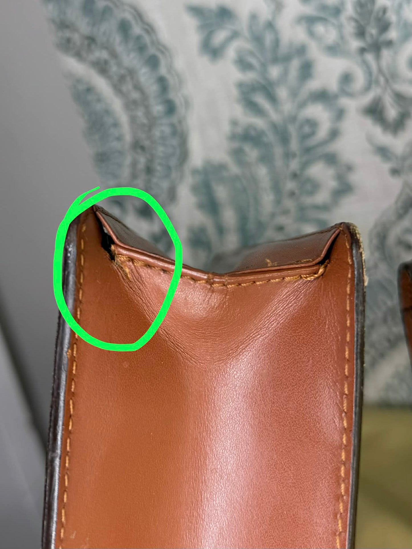 Louis Vuitton Pochette Homme Clutch
