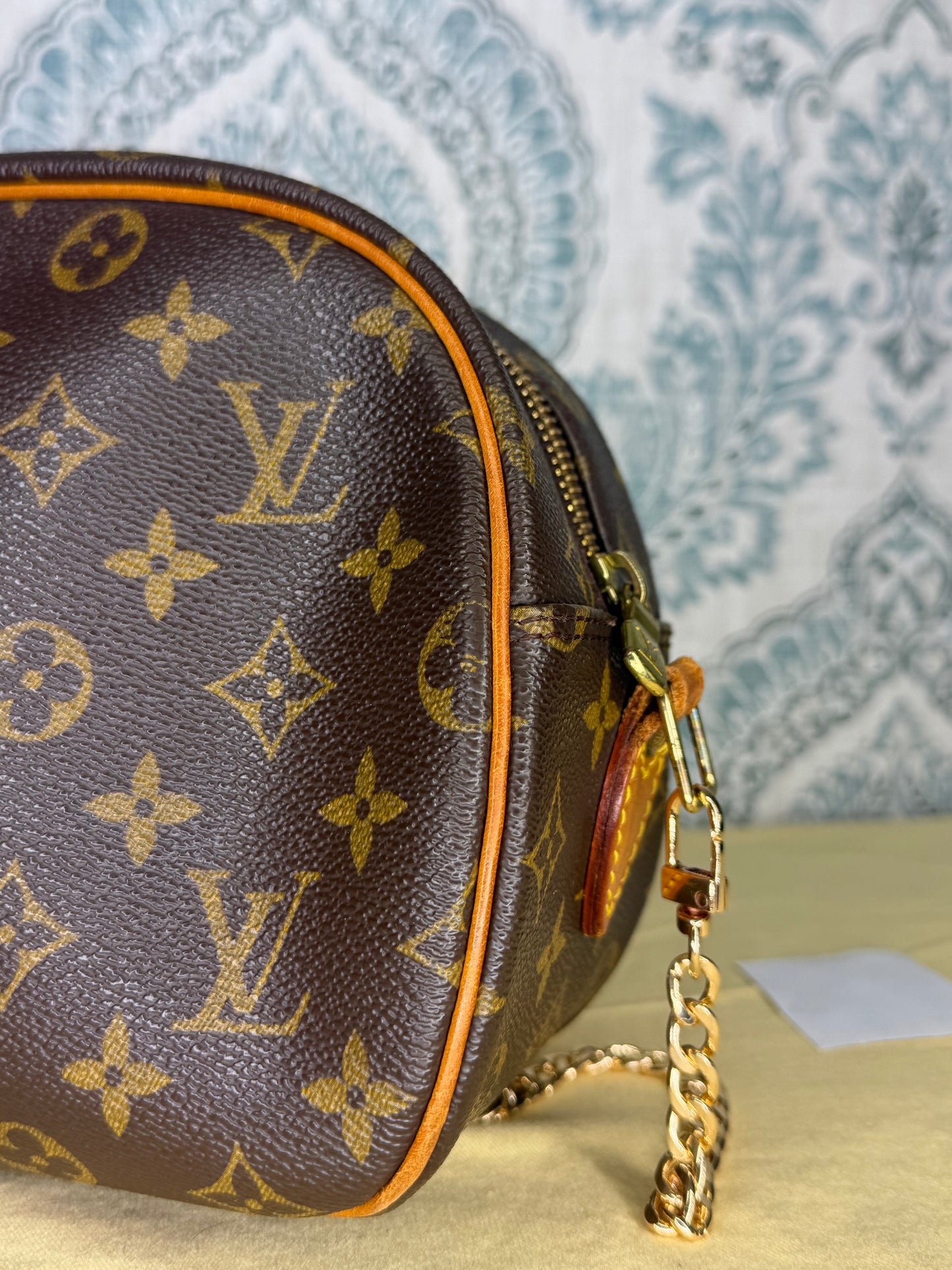 Louis Vuitton Blois