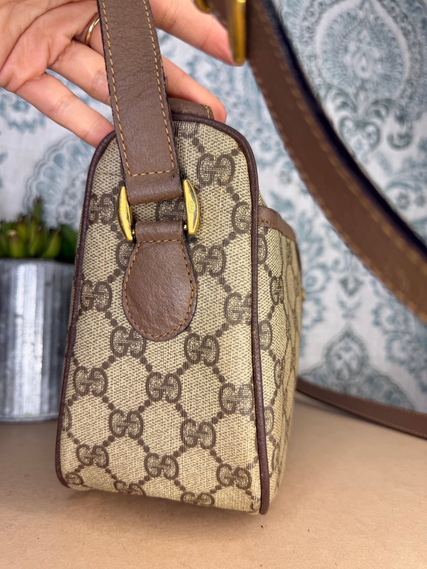 Gucci Supreme Vintage Purse