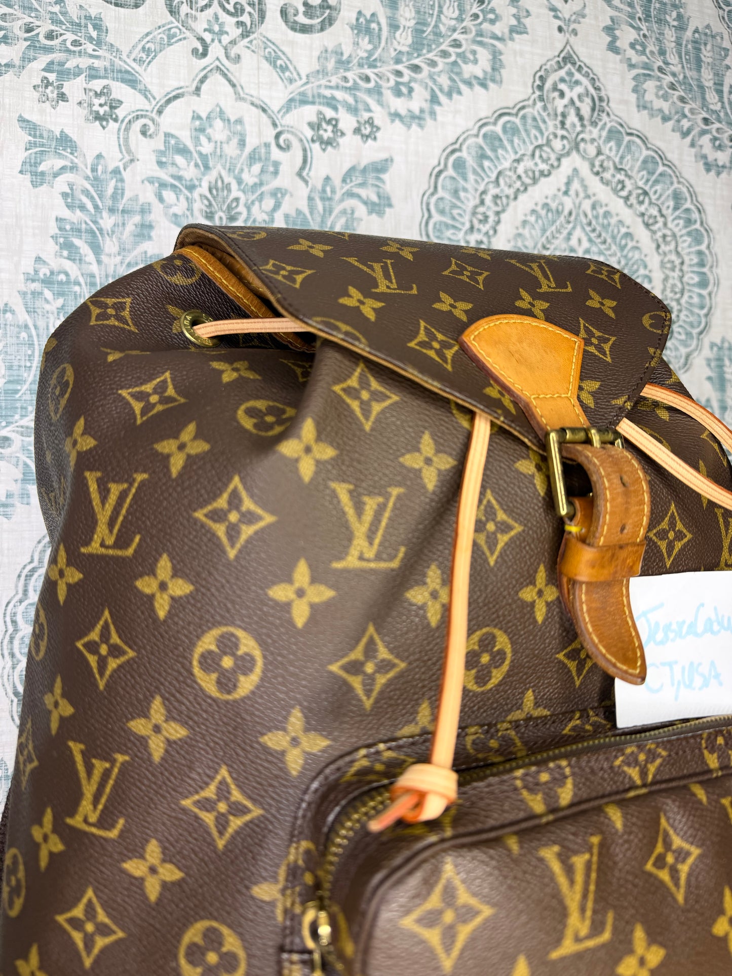 Louis Vuitton Montsouris GM