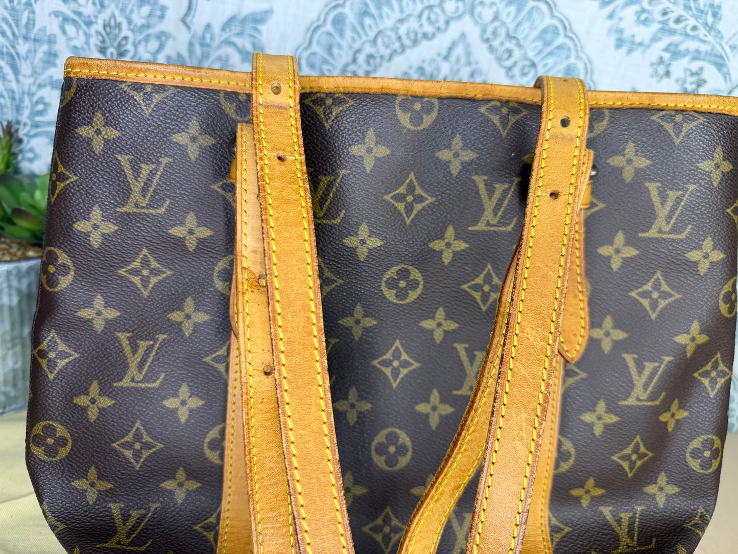 Louis Vuitton Bucket GM