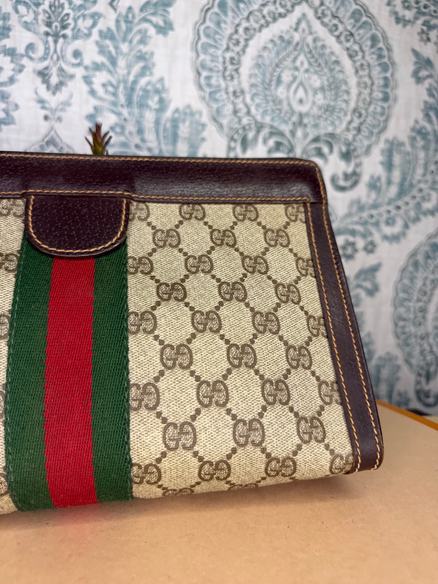 Gucci Supreme Sherry Line Clutch #2 (Parfums)