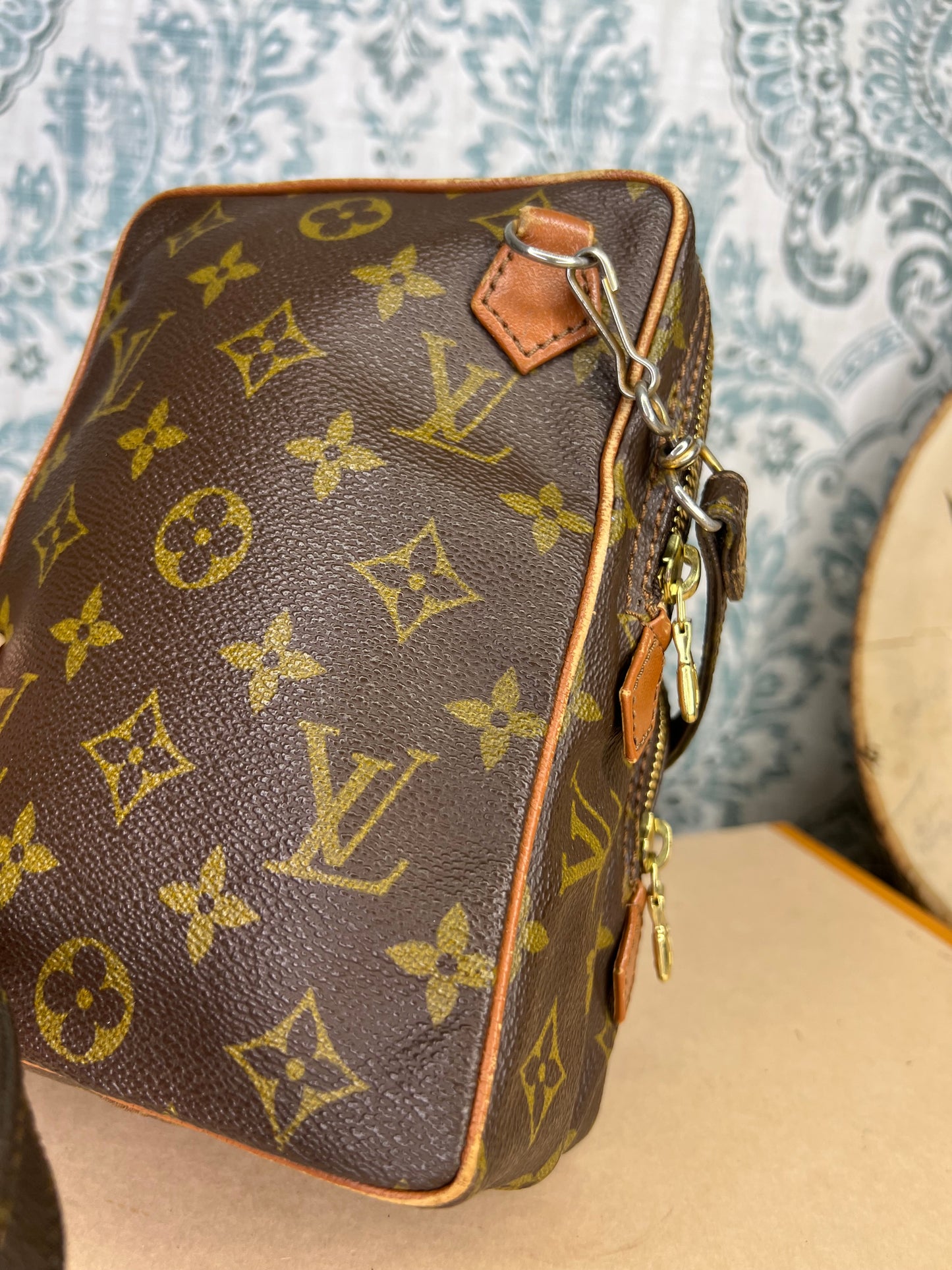 Louis Vuitton Vintage Amazone
