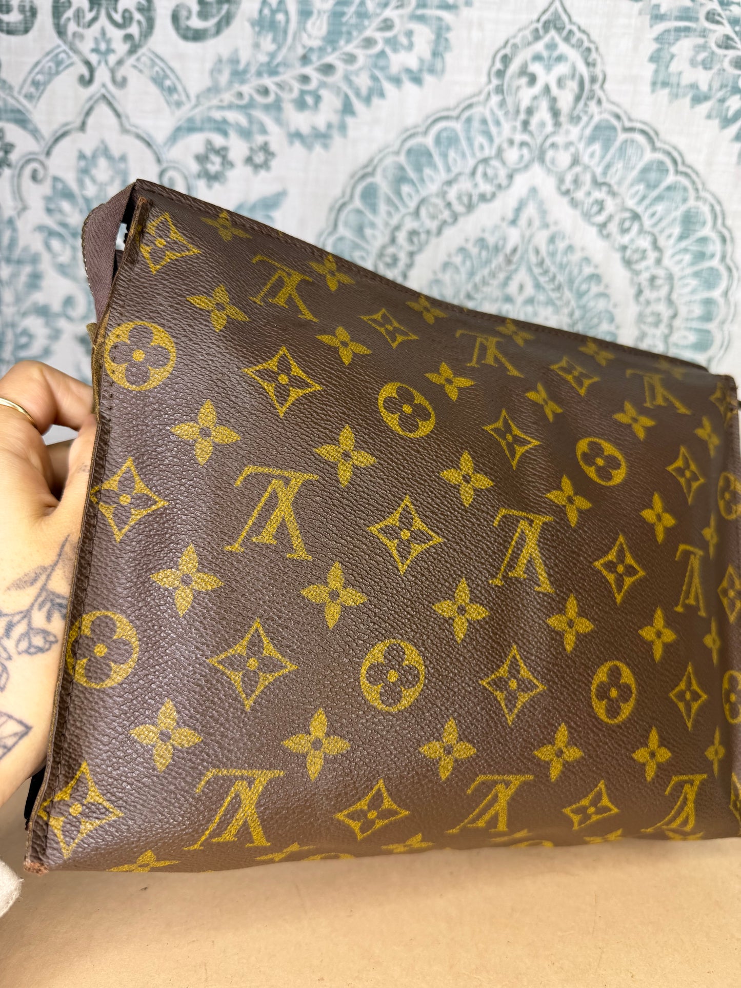 Louis Vuitton Monogram Toiletry 26 (damaged/project)