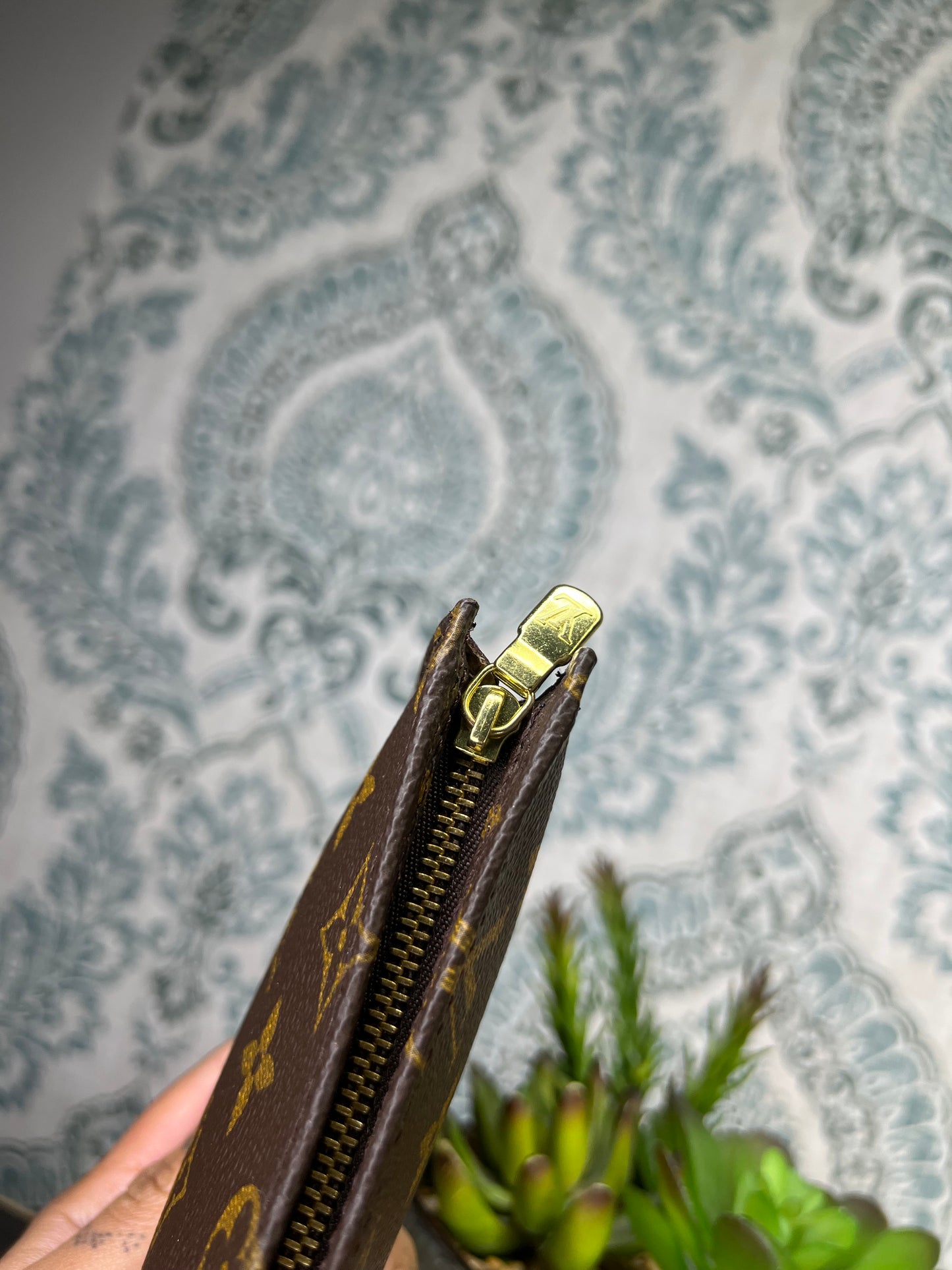 Louis Vuitton Bucket PM Pouch