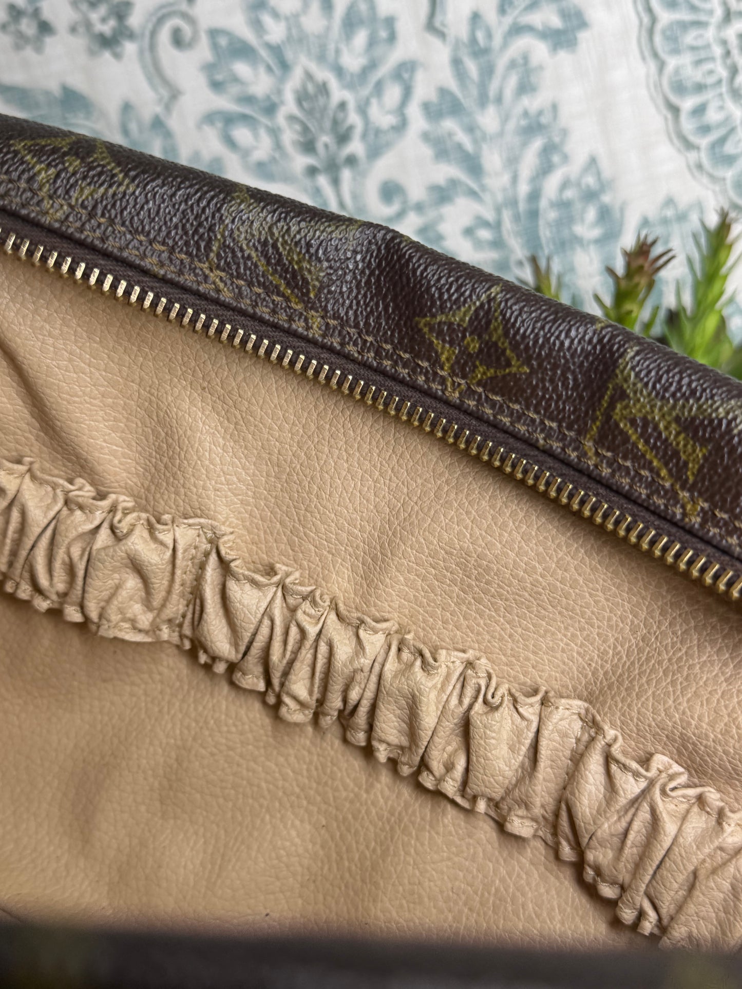 Louis Vuitton Trousse 28 #1