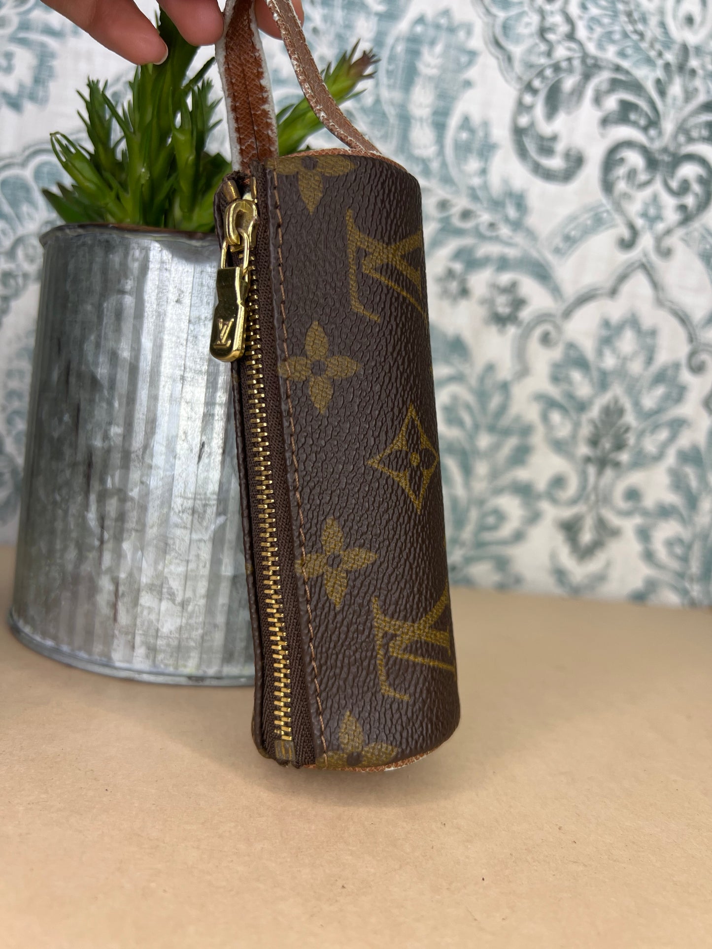 Louis Vuitton Etui 3 Balles De Golf Ball Pouch