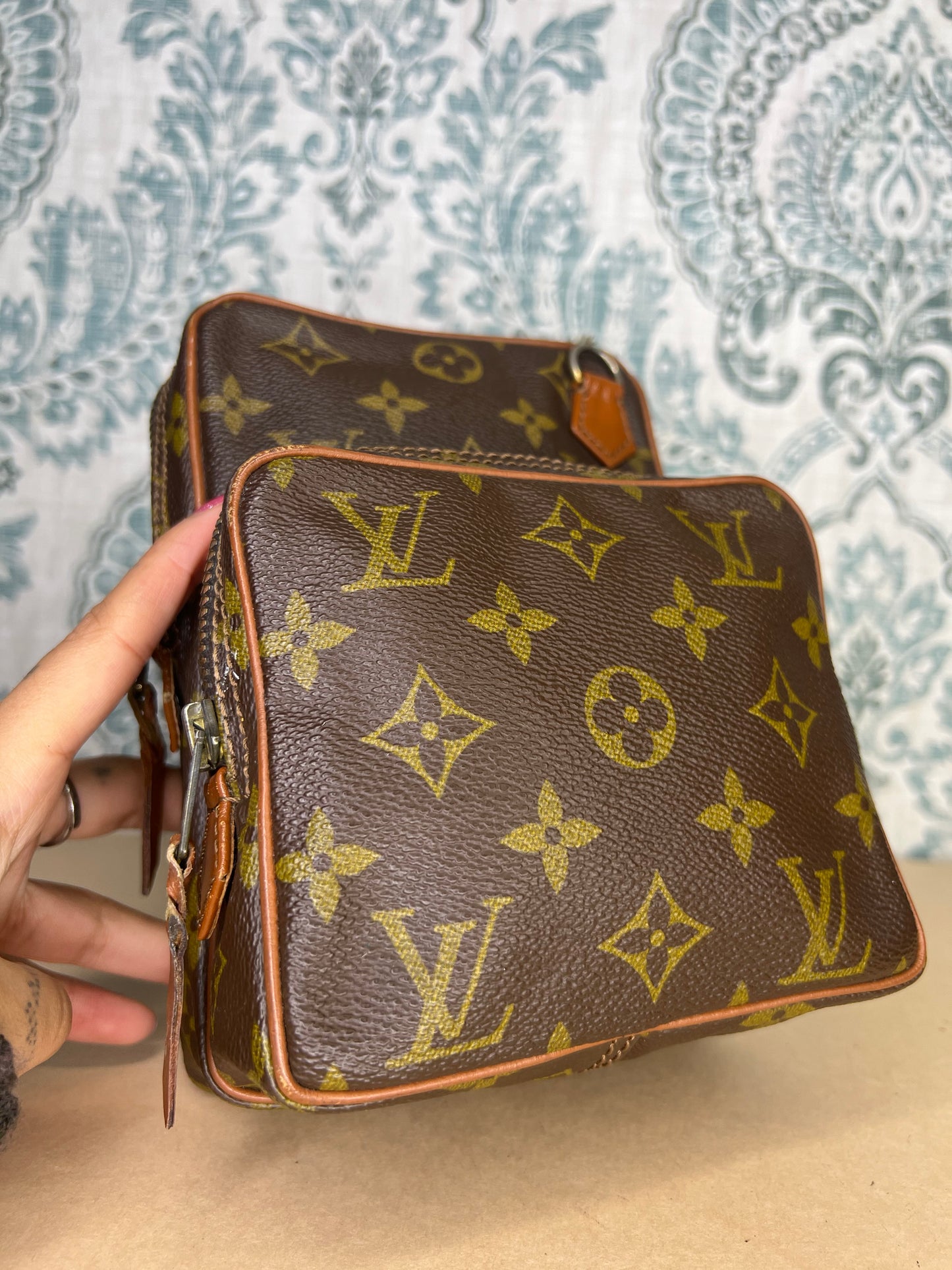 Louis Vuitton Vintage Amazon (project)
