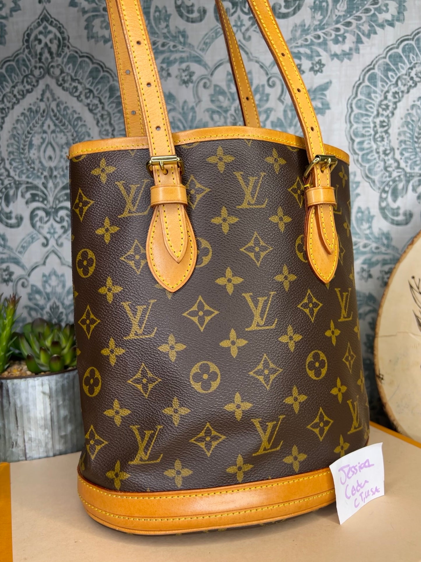 Louis Vuitton Bucket PM