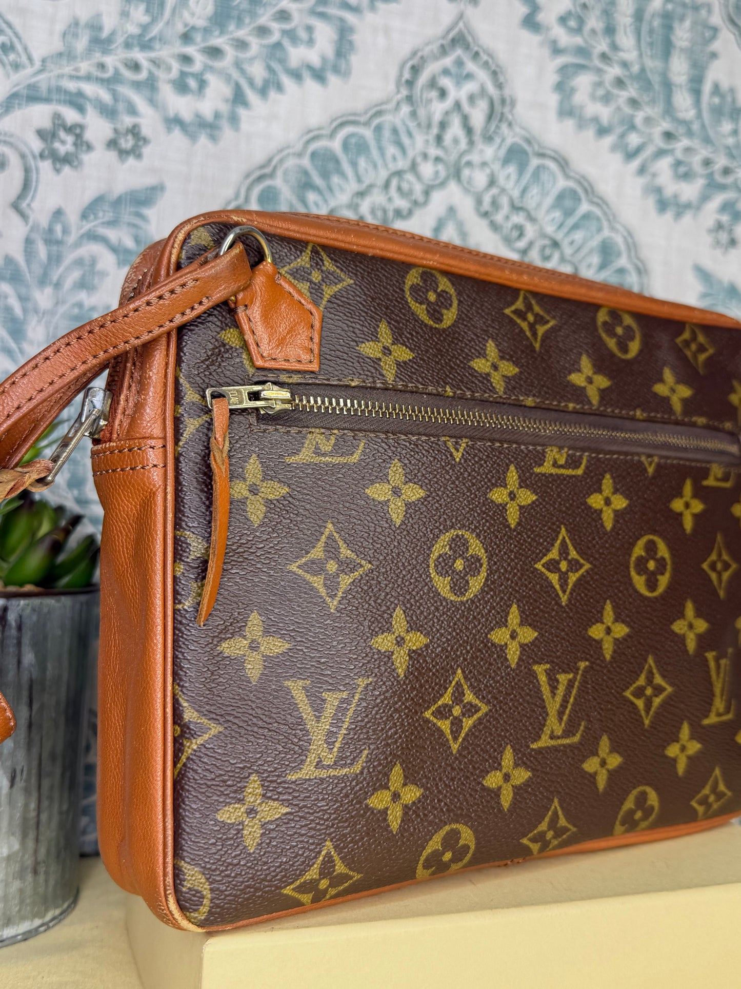 Louis Vuitton Pochette Sport