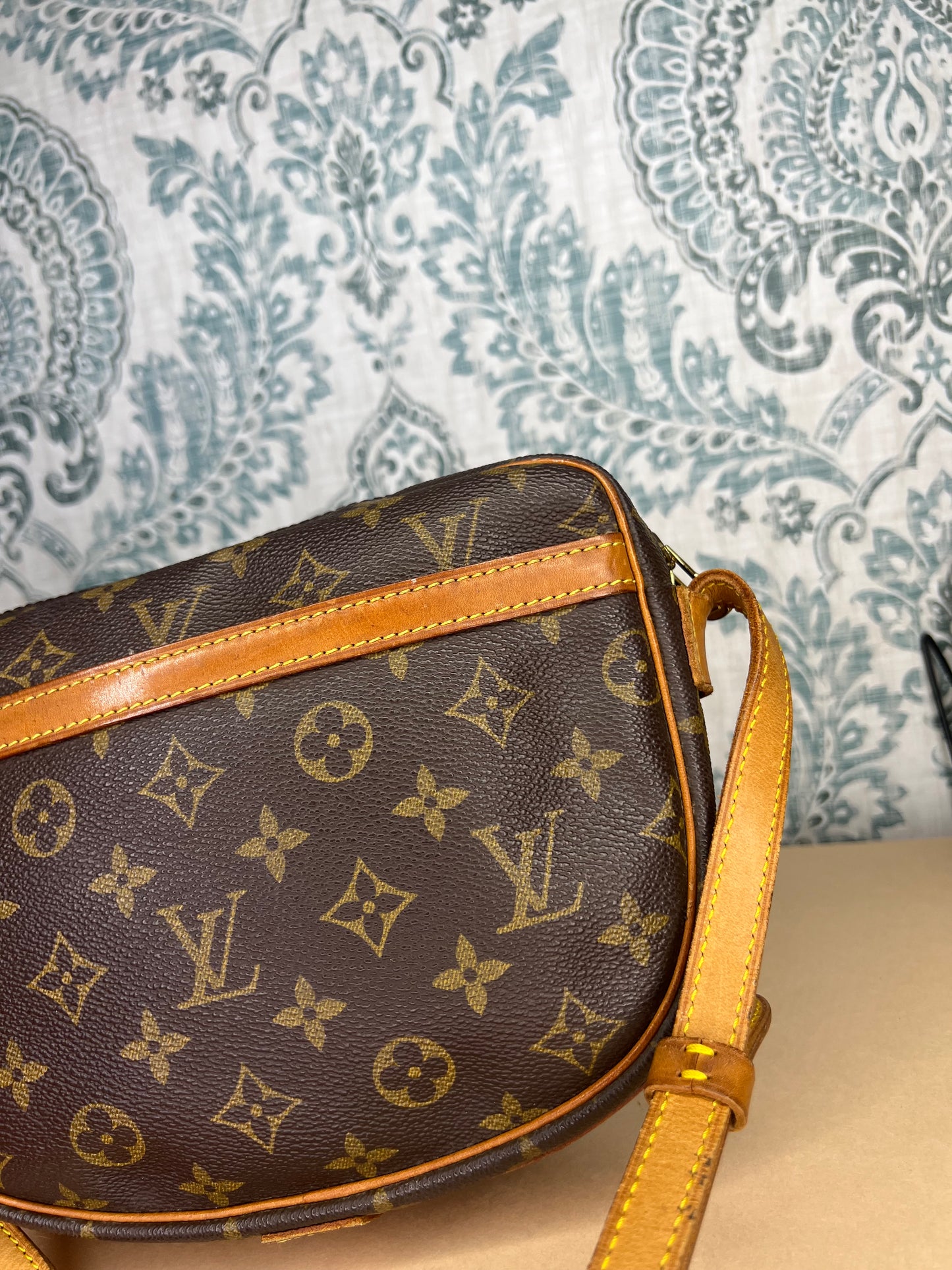 Louis Vuitton Jeune Fille MM