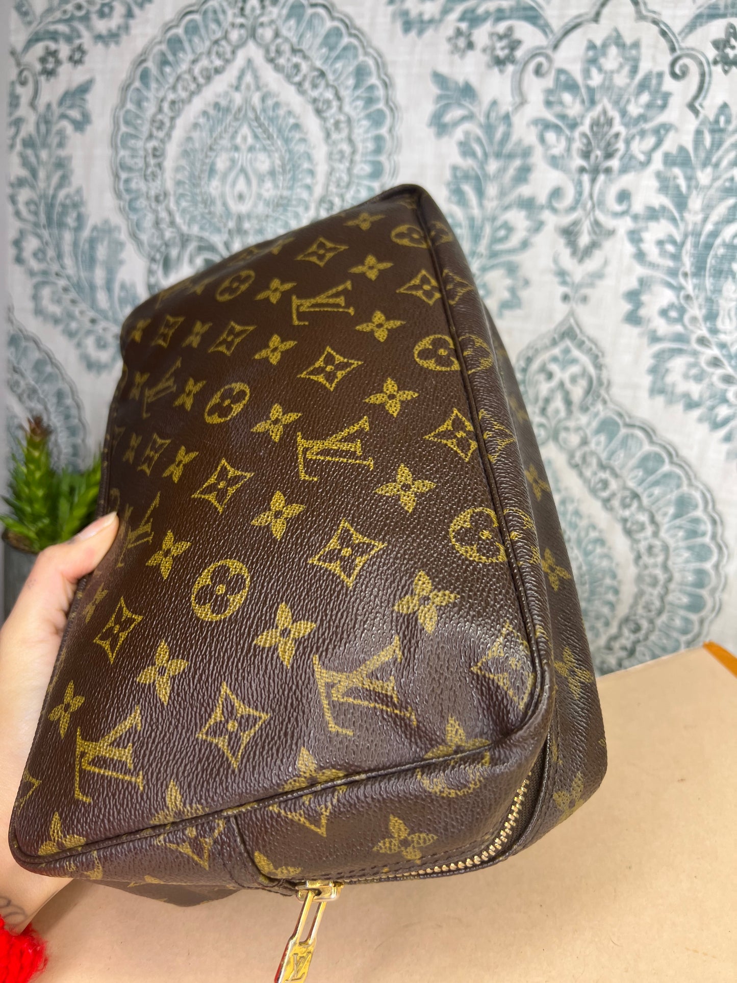 Louis Vuitton Trousse 28