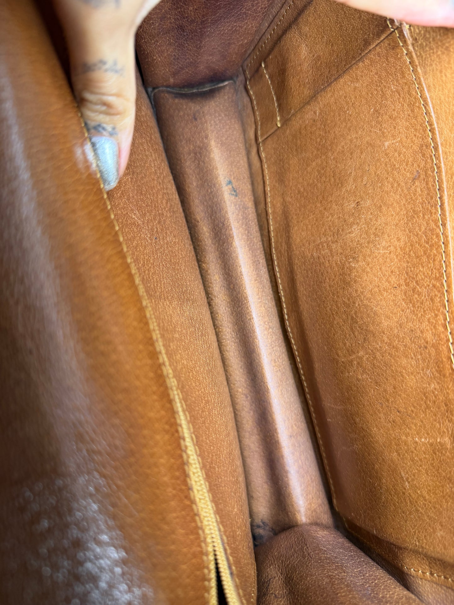Louis Vuitton Pochette Dame GM