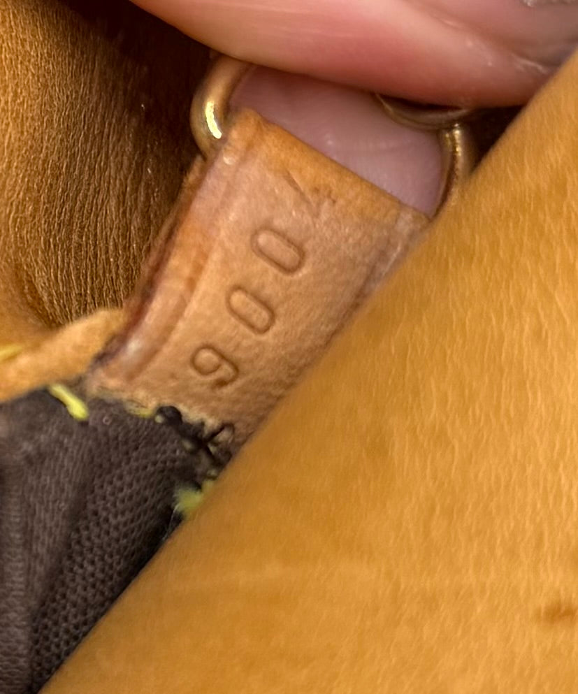 Louis Vuitton Bucket GM