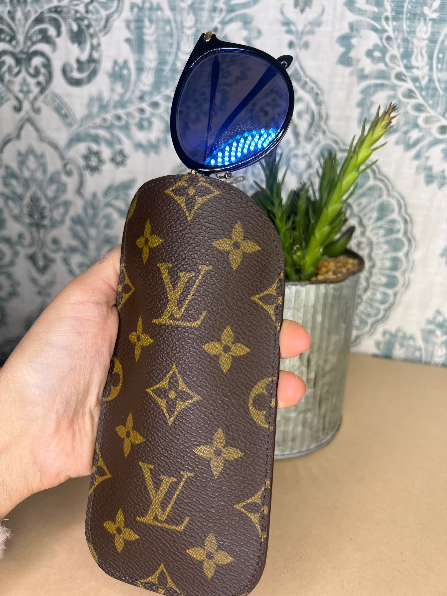 Louis Vuitton Etui Lunette Glasses Case