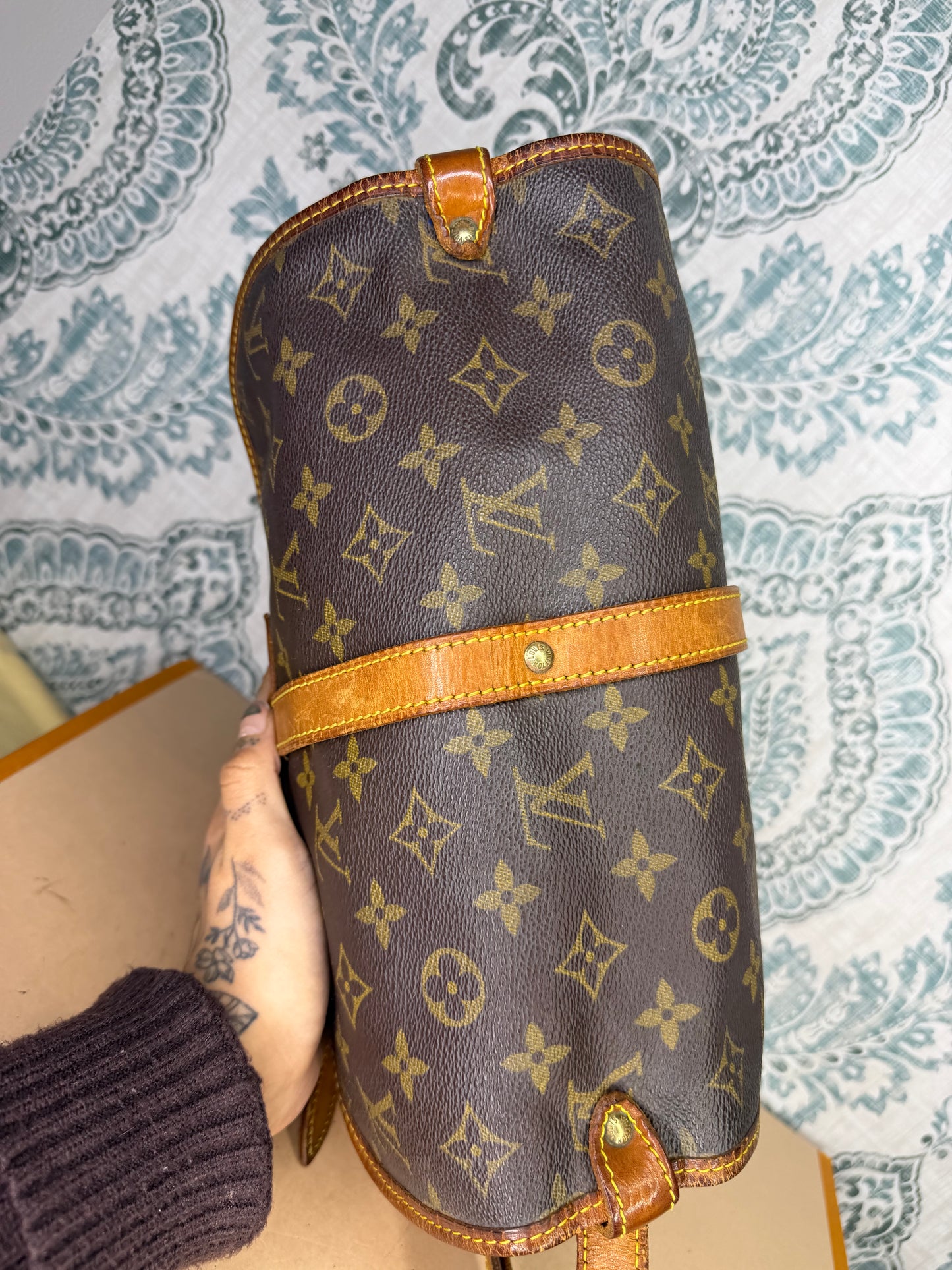 Louis Vuitton Saumur 30