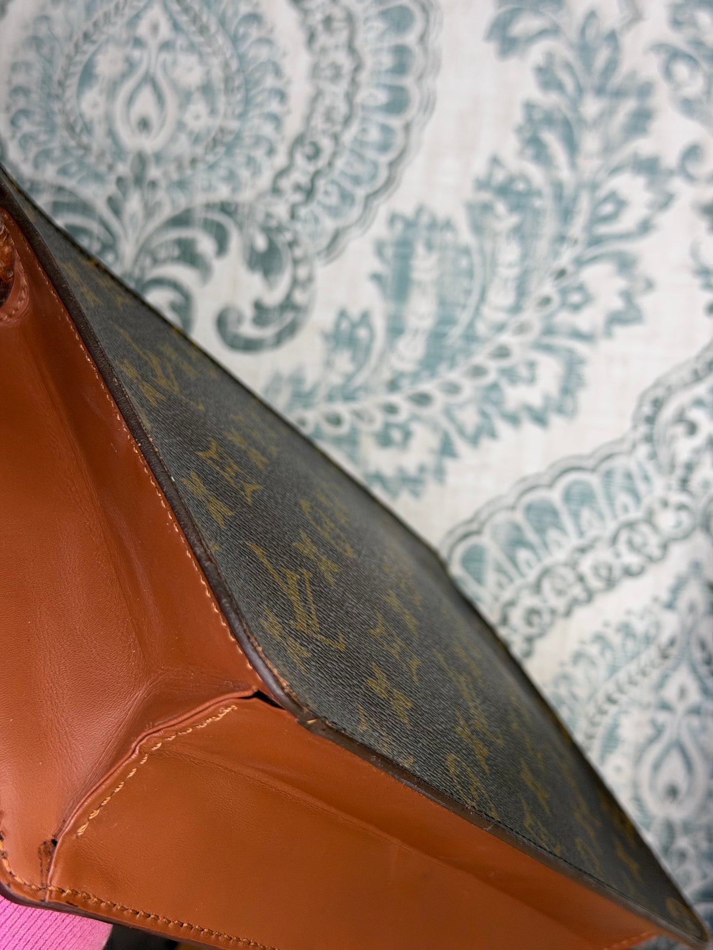 Louis Vuitton Pochette Homme Clutch
