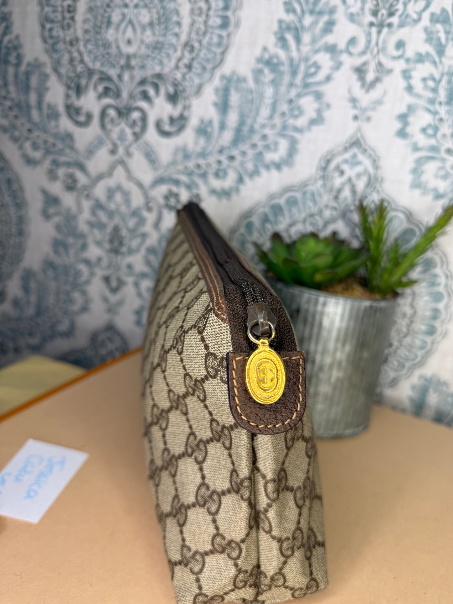 Gucci Supreme Brown Vintage Clutch / Pouch