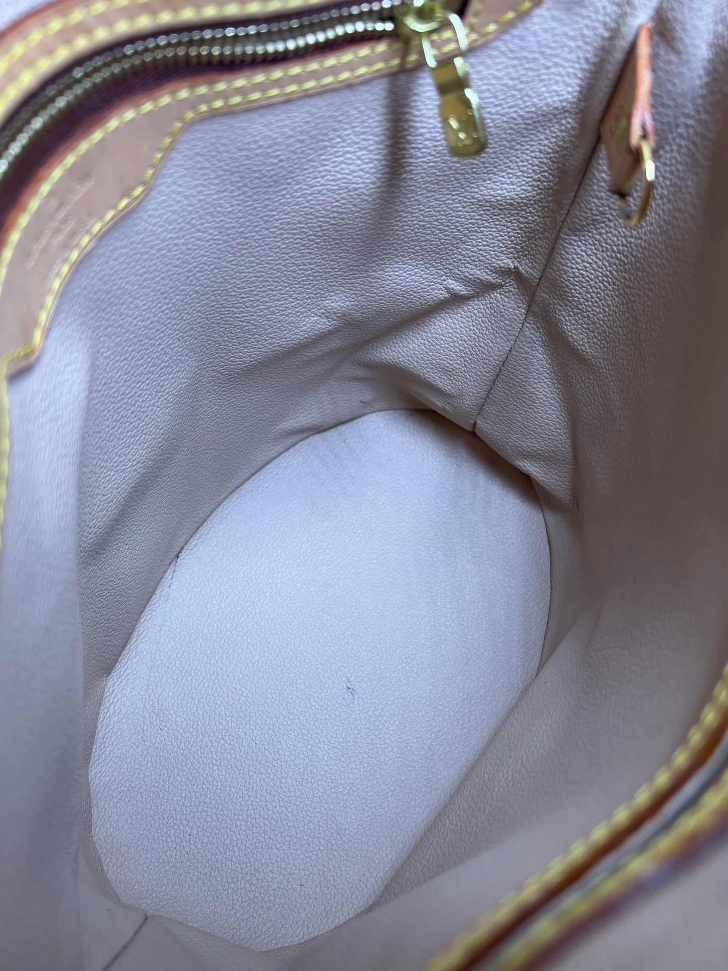 Louis Vuitton Bucket PM