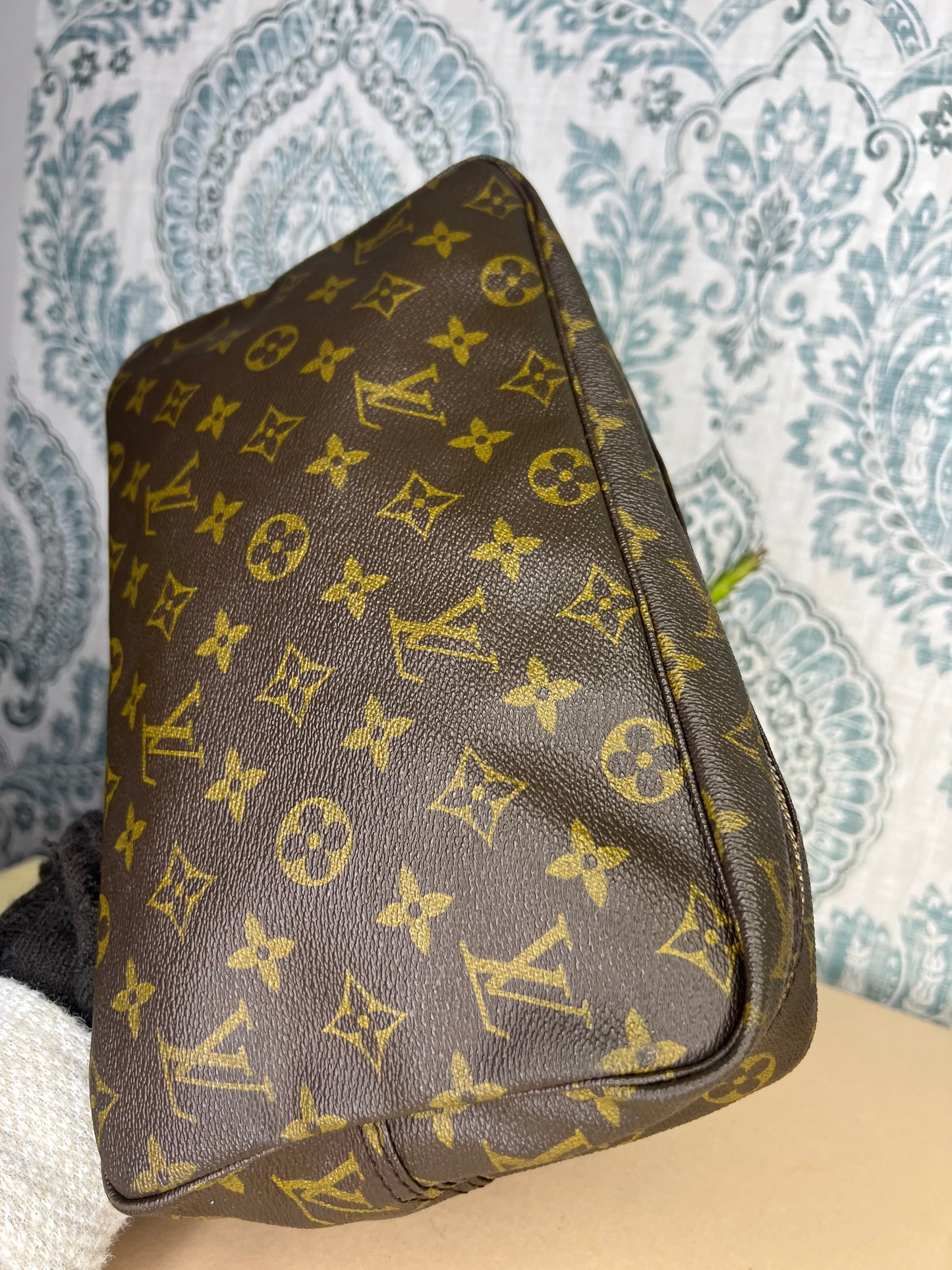 Louis Vuitton Trousse 28