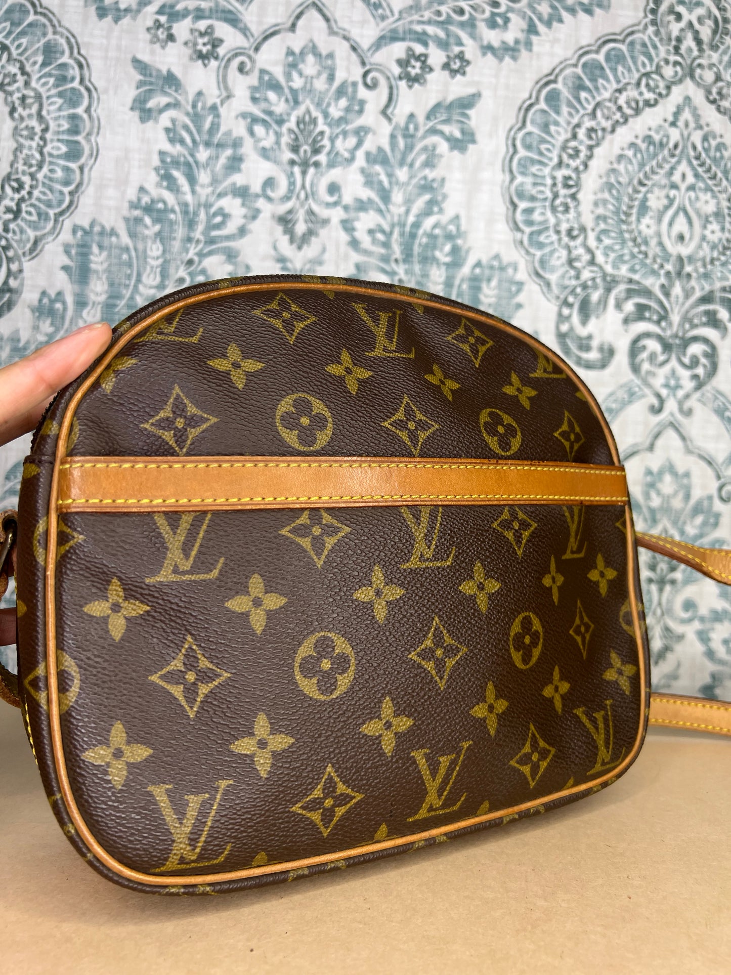 Louis Vuitton Senlis
