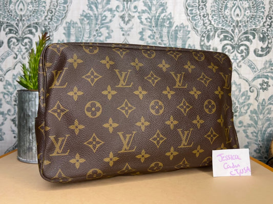 Louis Vuitton Trousse 28