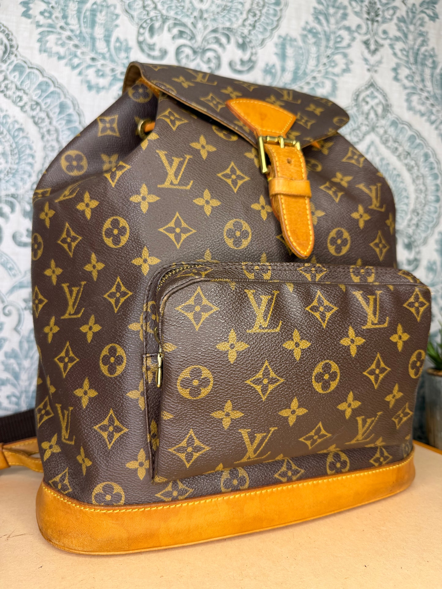 Louis Vuitton Montsouris GM