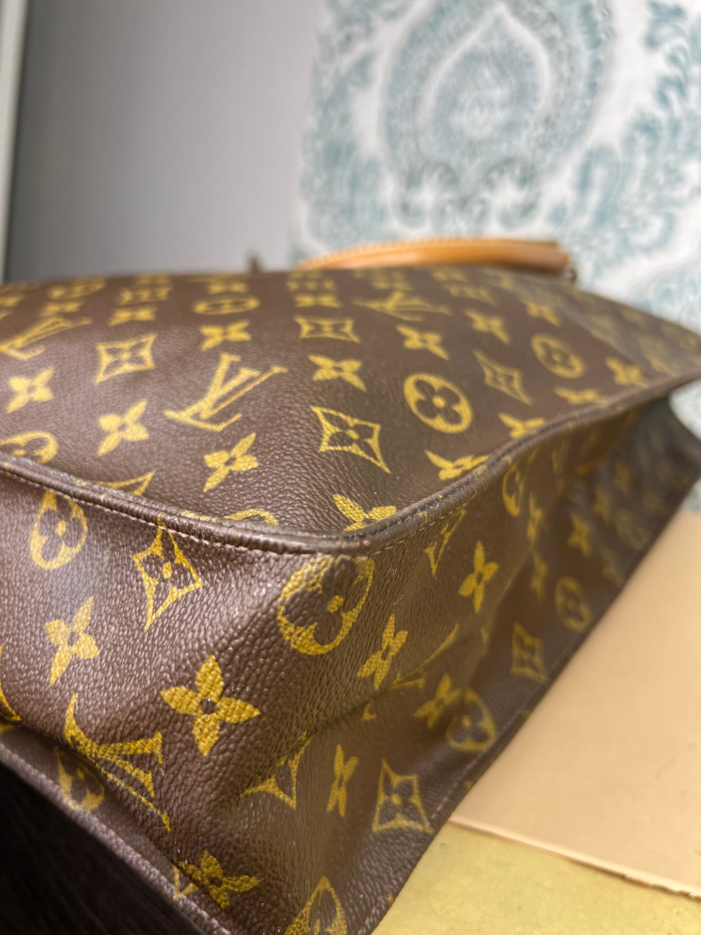 Louis Vuitton French Company Sac Plat