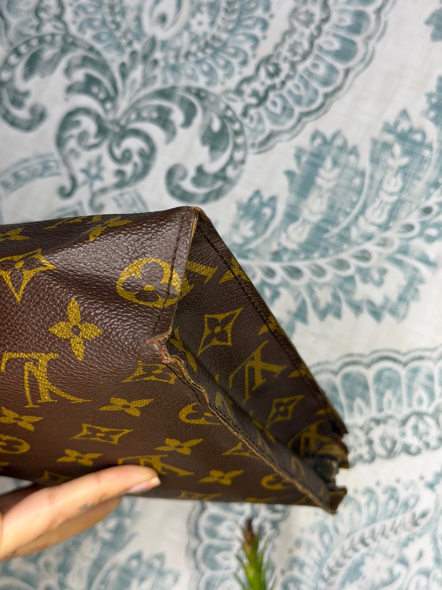 Louis Vuitton Monogram Toiletry 26 (damaged/project)