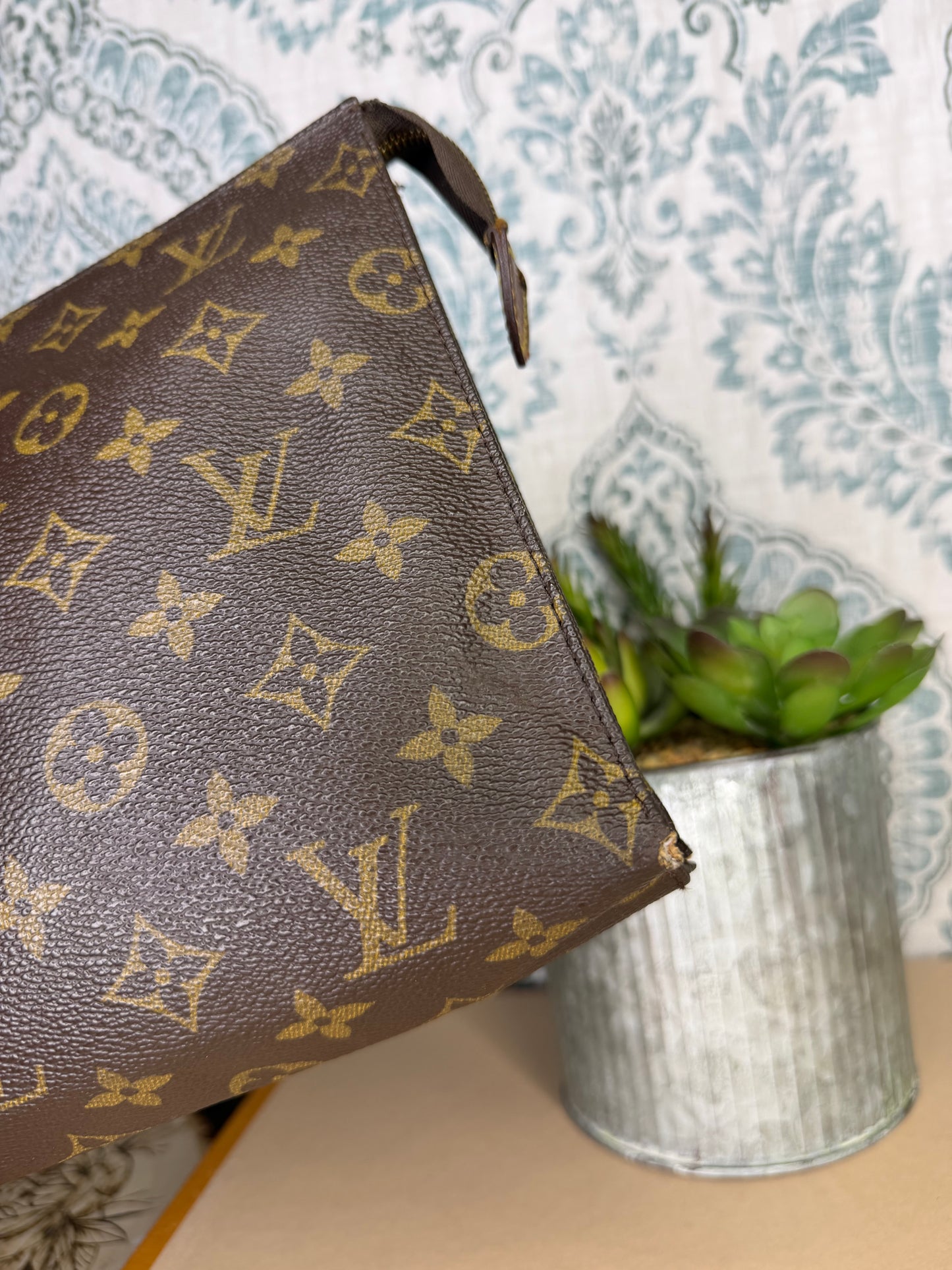 Louis Vuitton Toiletry 26 #1 (needs new zipper)
