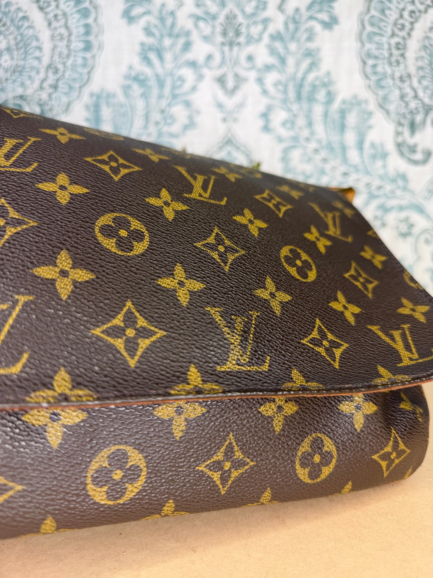 Louis Vuitton Musette Tango (short strap version)