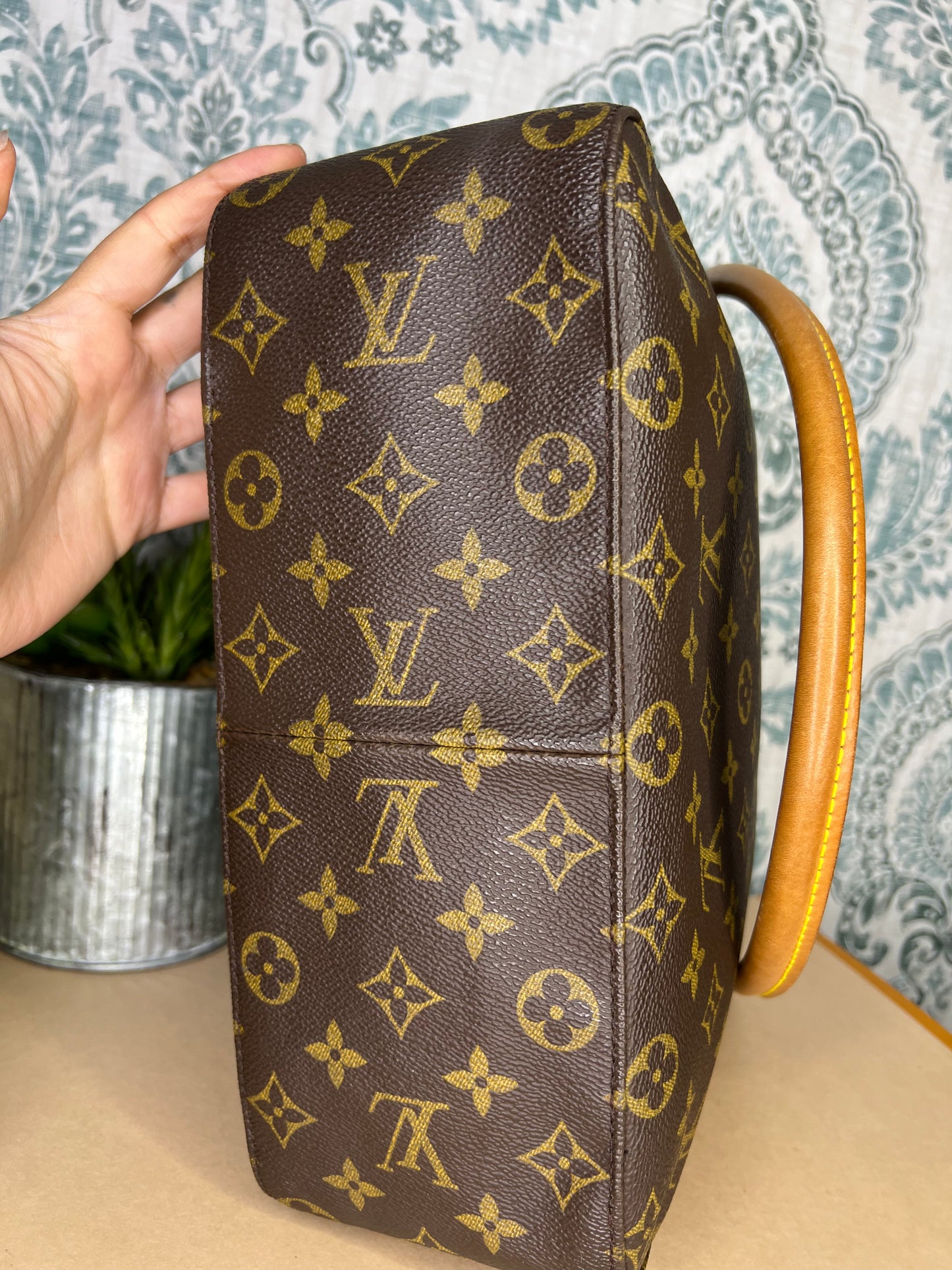 Louis Vuitton Looping GM
