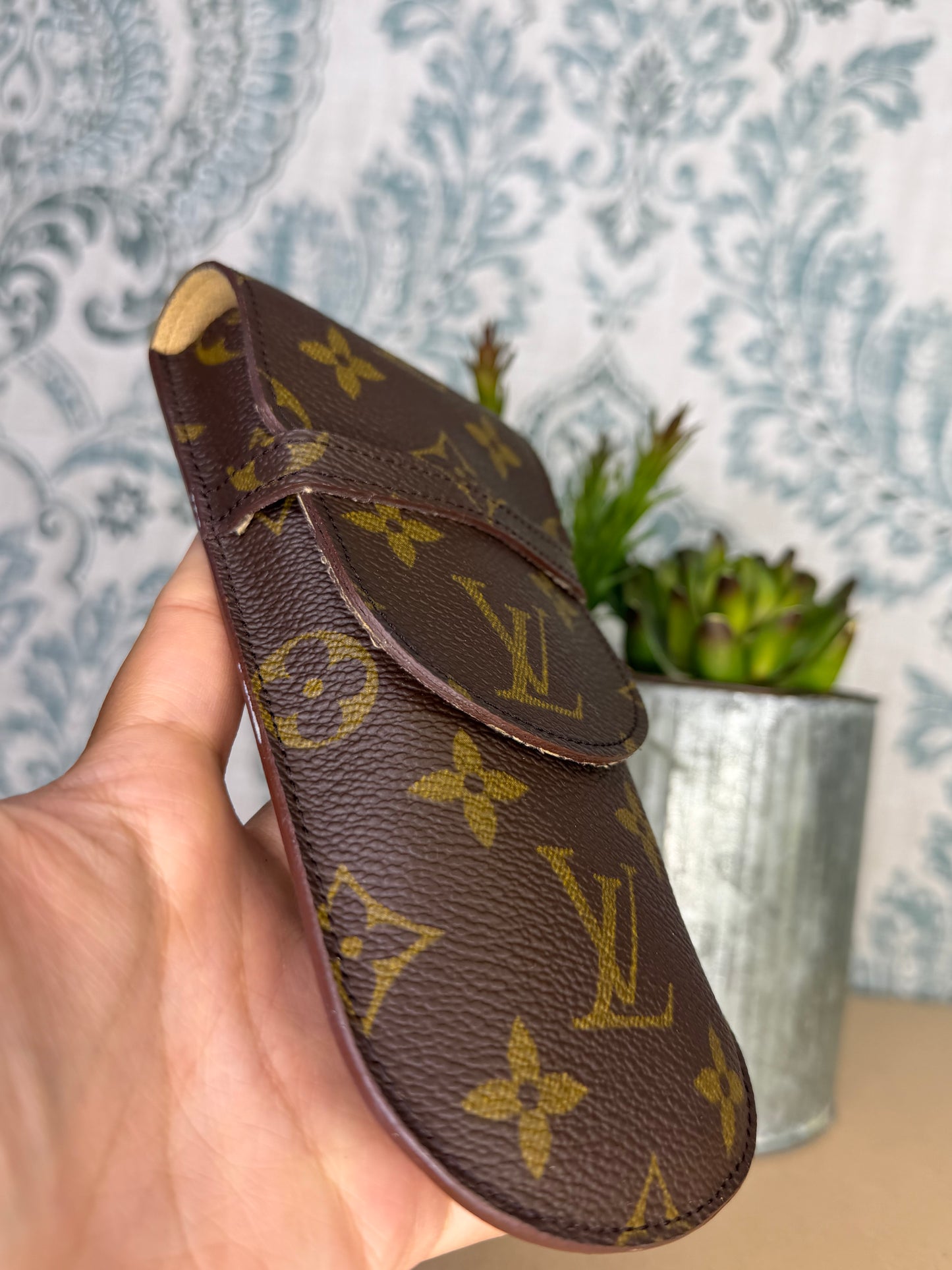 Louis Vuitton Etui Lunette Rabat Glasses Case