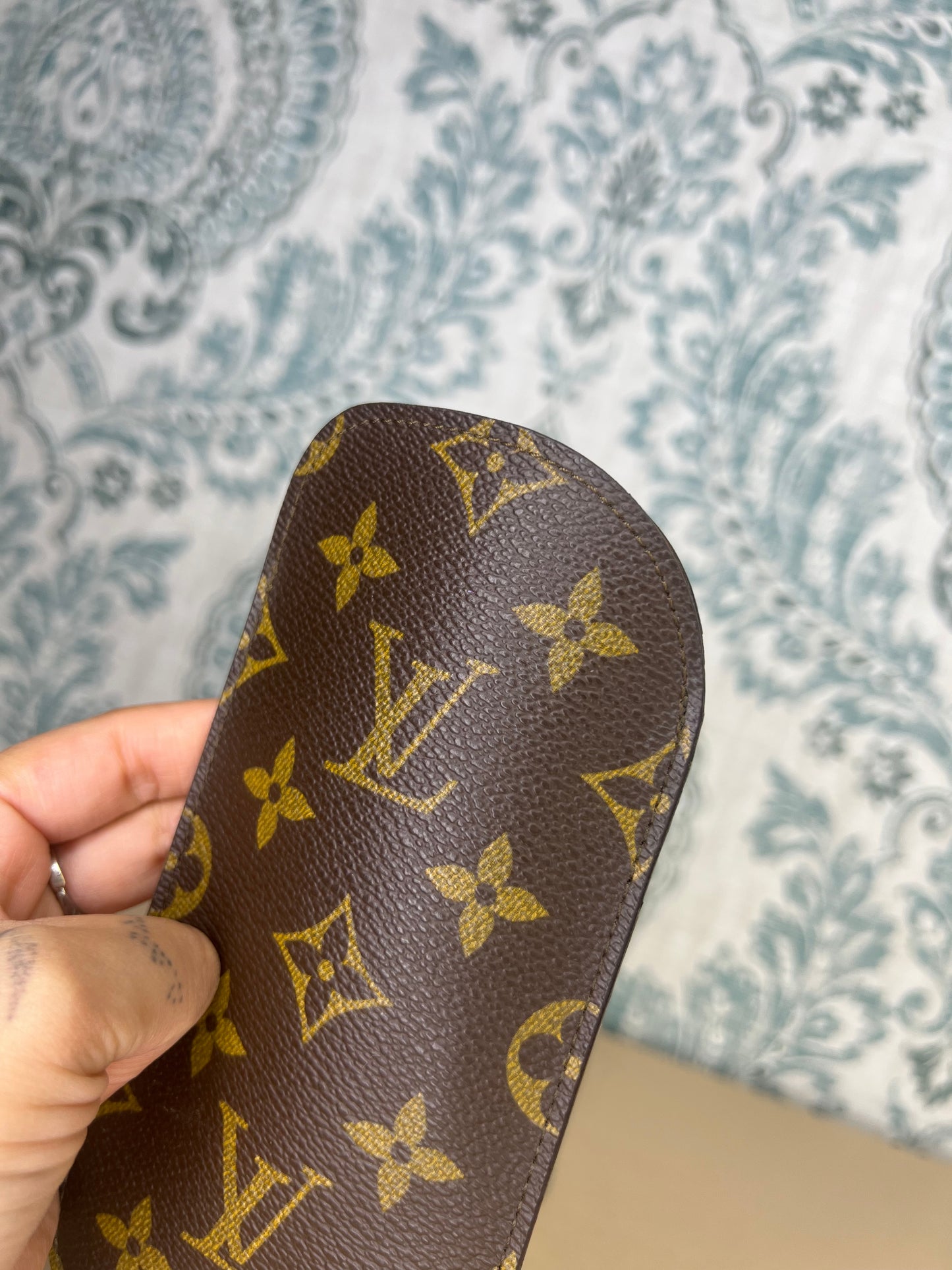 Louis Vuitton Etui Lunette Glasses Case