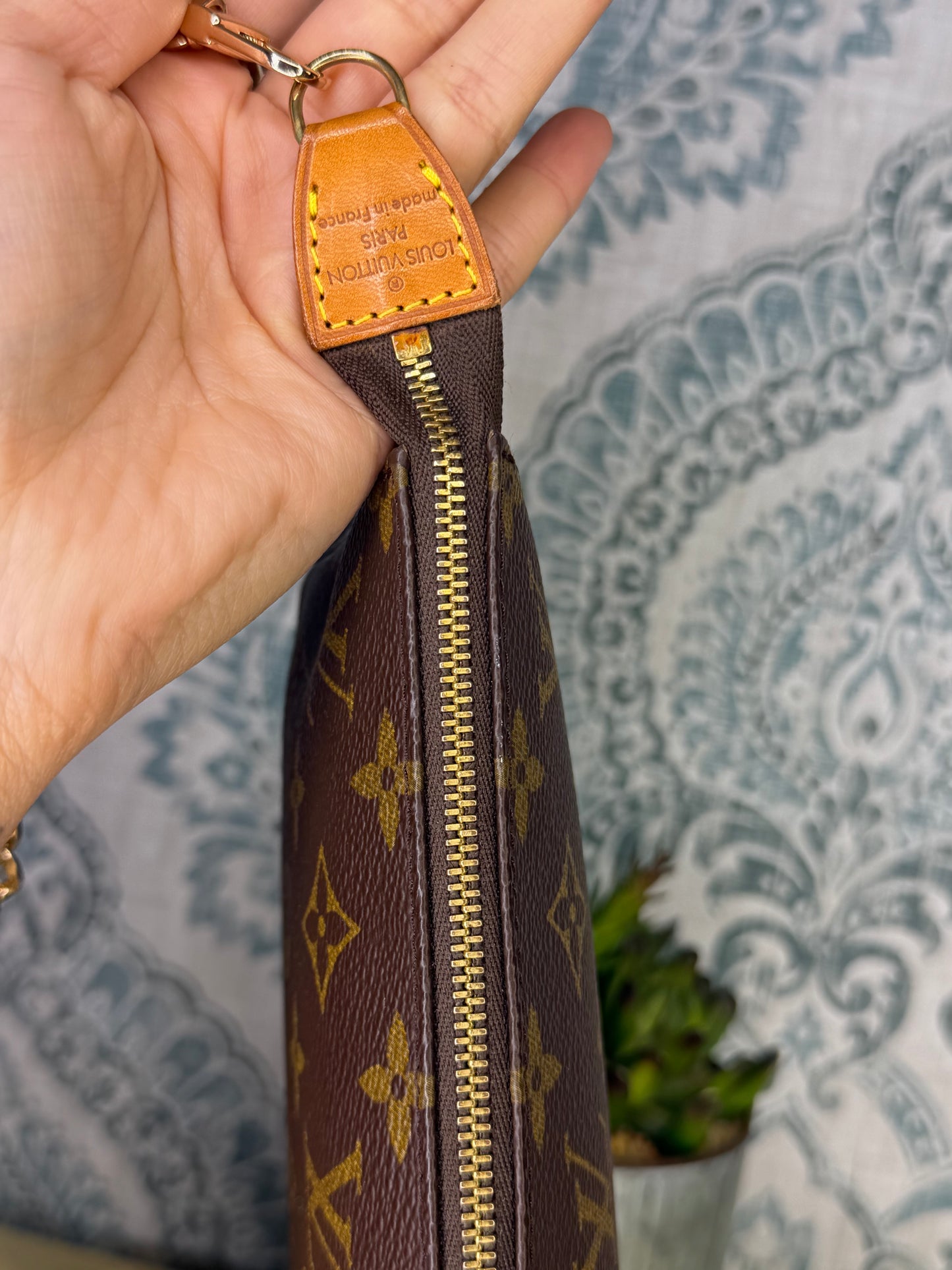 Louis Vuitton Pochette Accessories