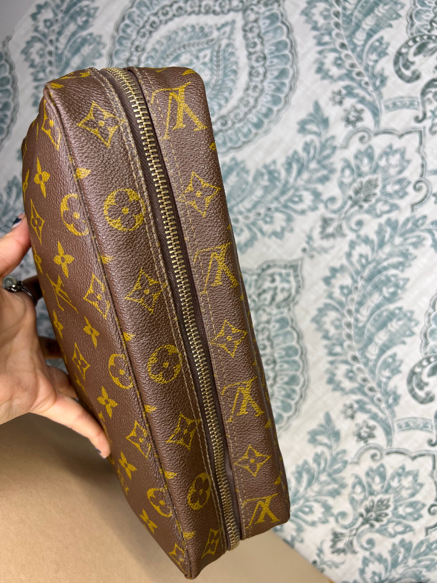Louis Vuitton Trousse 28