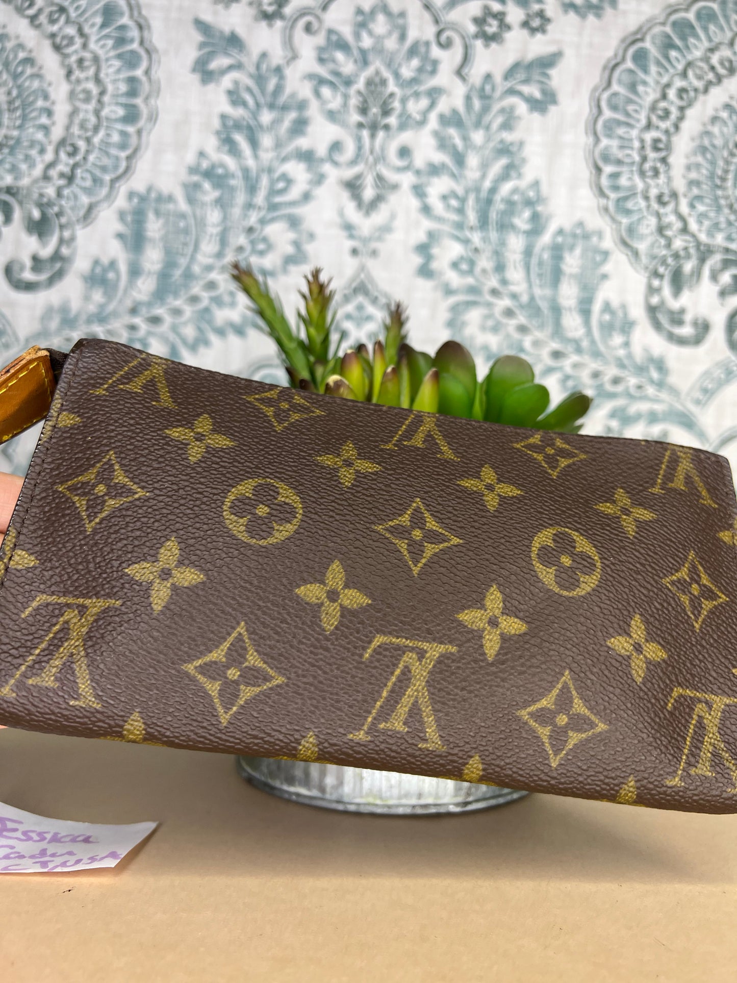 Louis Vuitton Bucket Pouch GM
