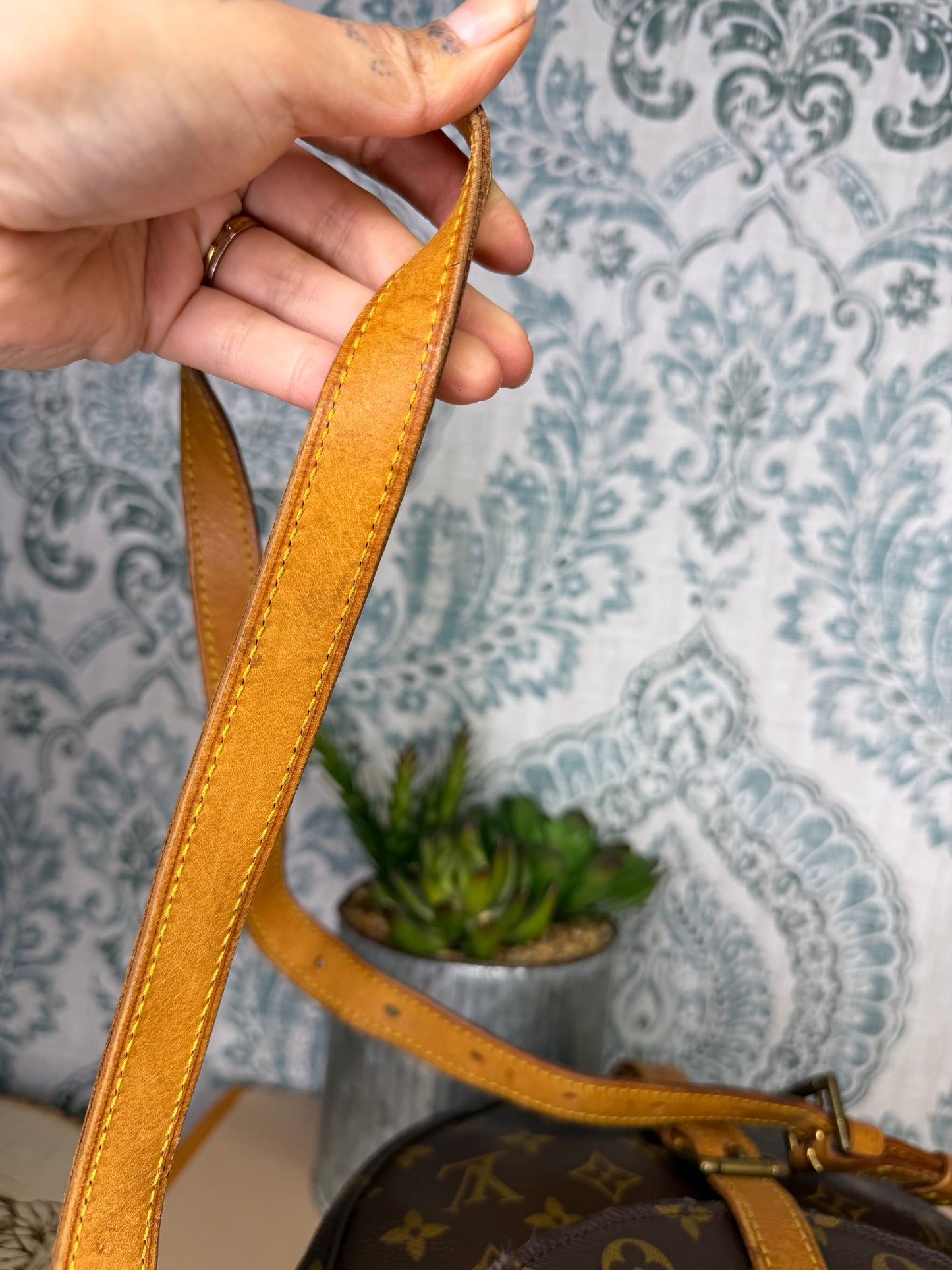 Louis Vuitton Chantilly GM