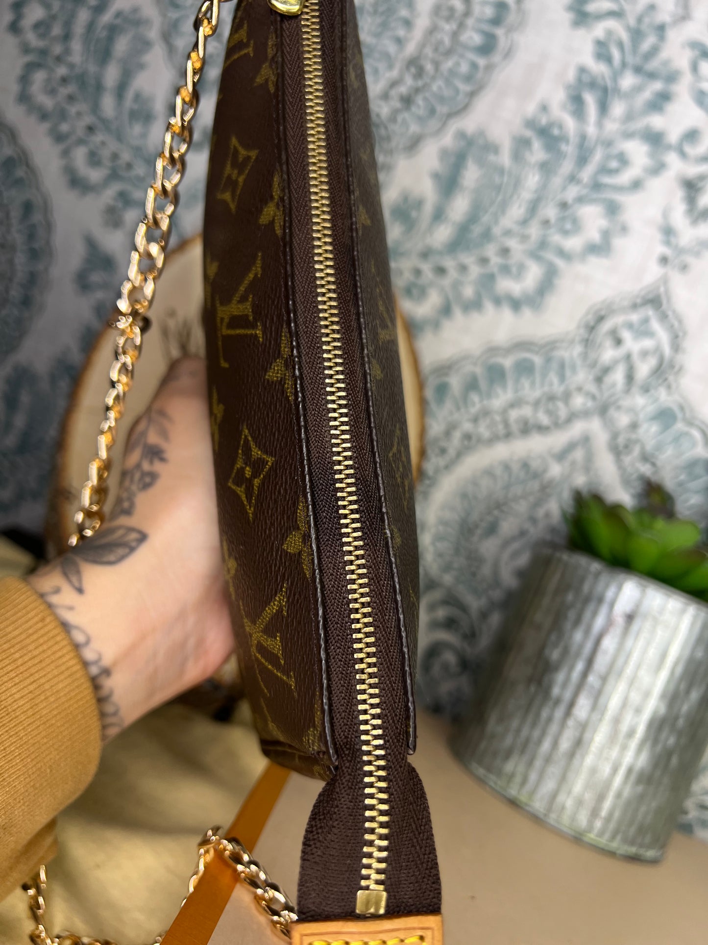 Louis Vuitton Pochette Acessories #1
