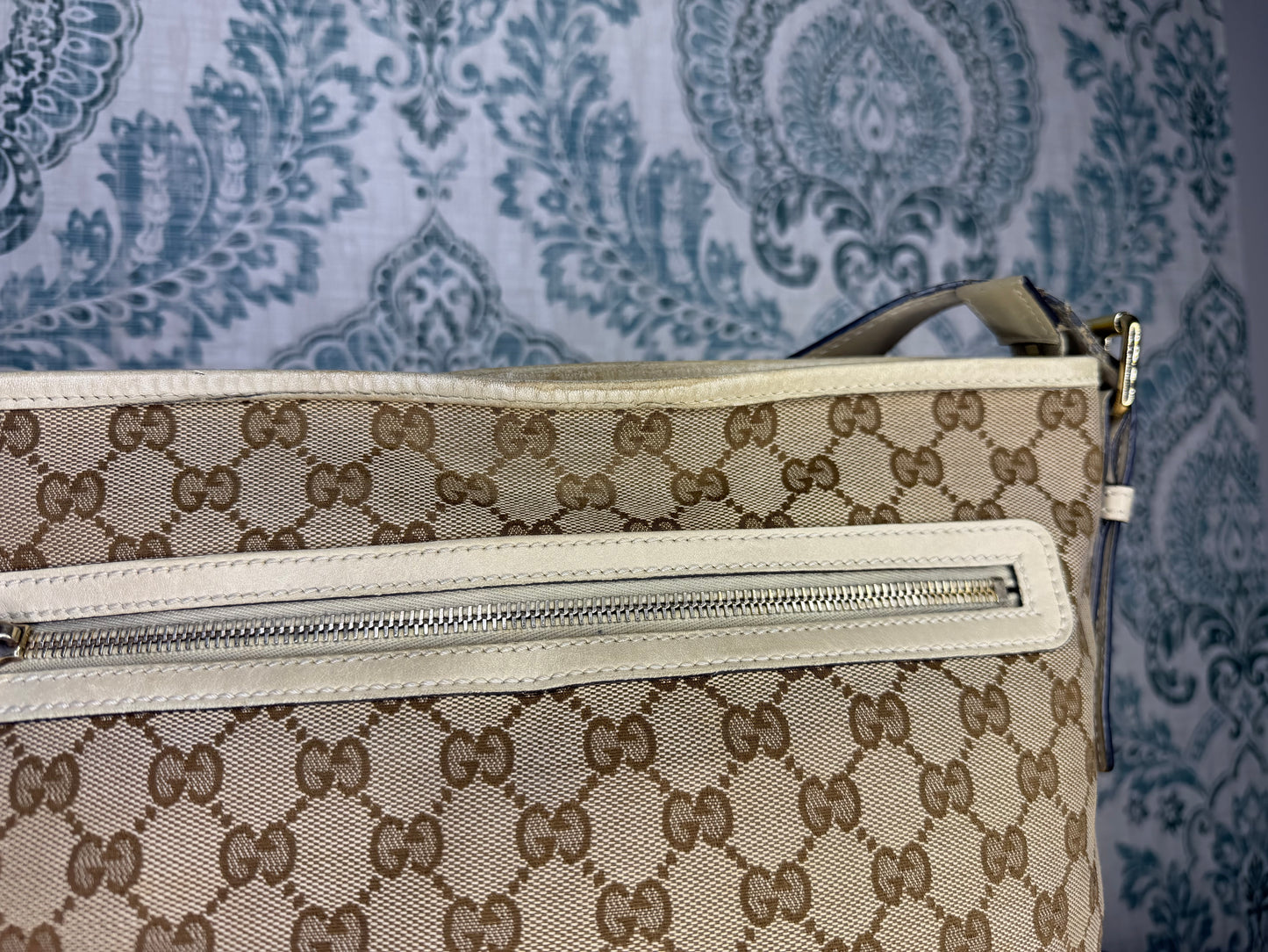 Gucci Canvas GG Beige Crossbody