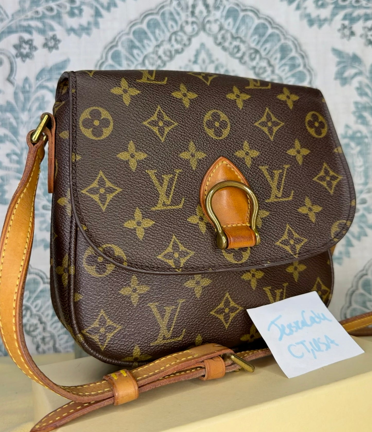 Louis Vuitton Saint Cloud MM