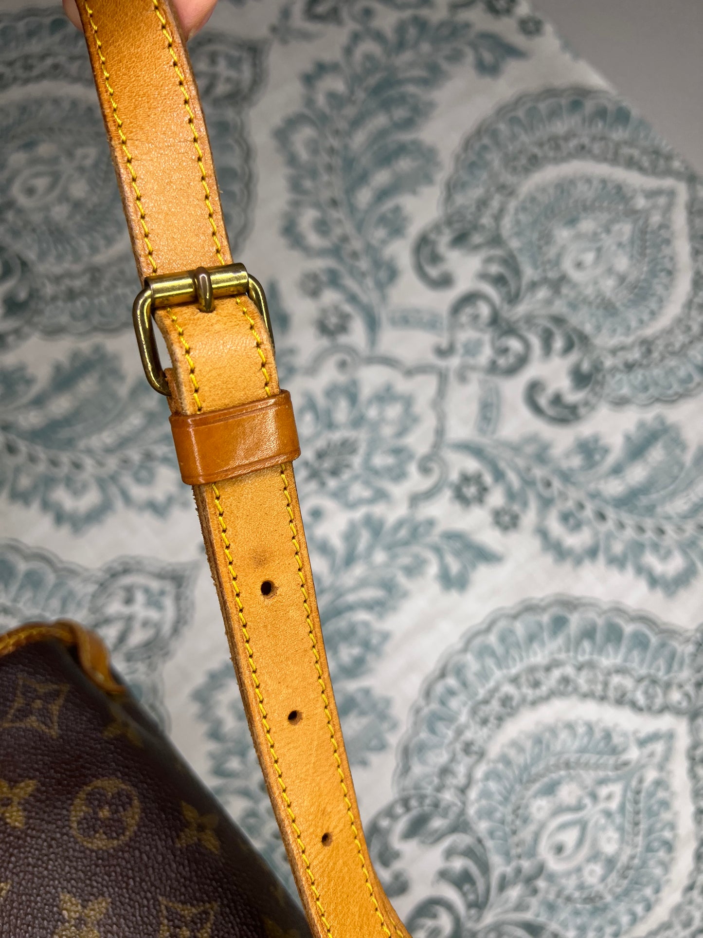 Louis Vuitton Saumur 30