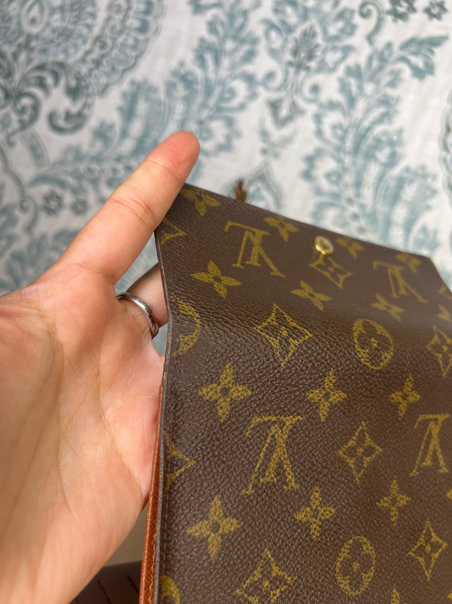 Louis Vuitton Monogram Passport Trifold Wallet #1