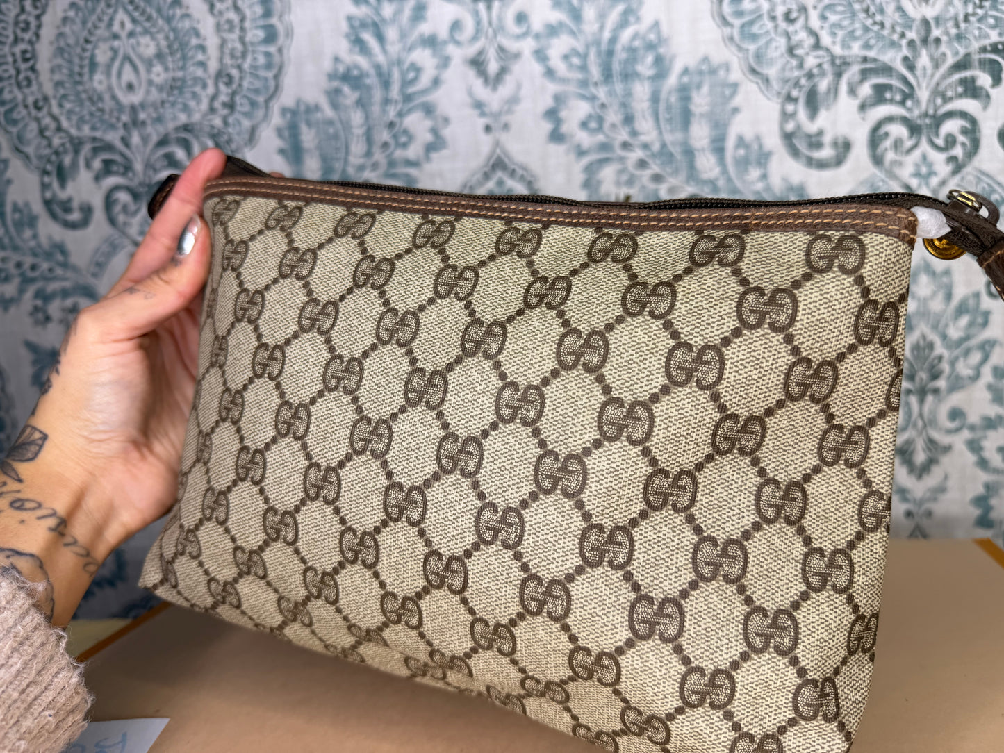Gucci Supreme Brown Vintage Clutch / Pouch