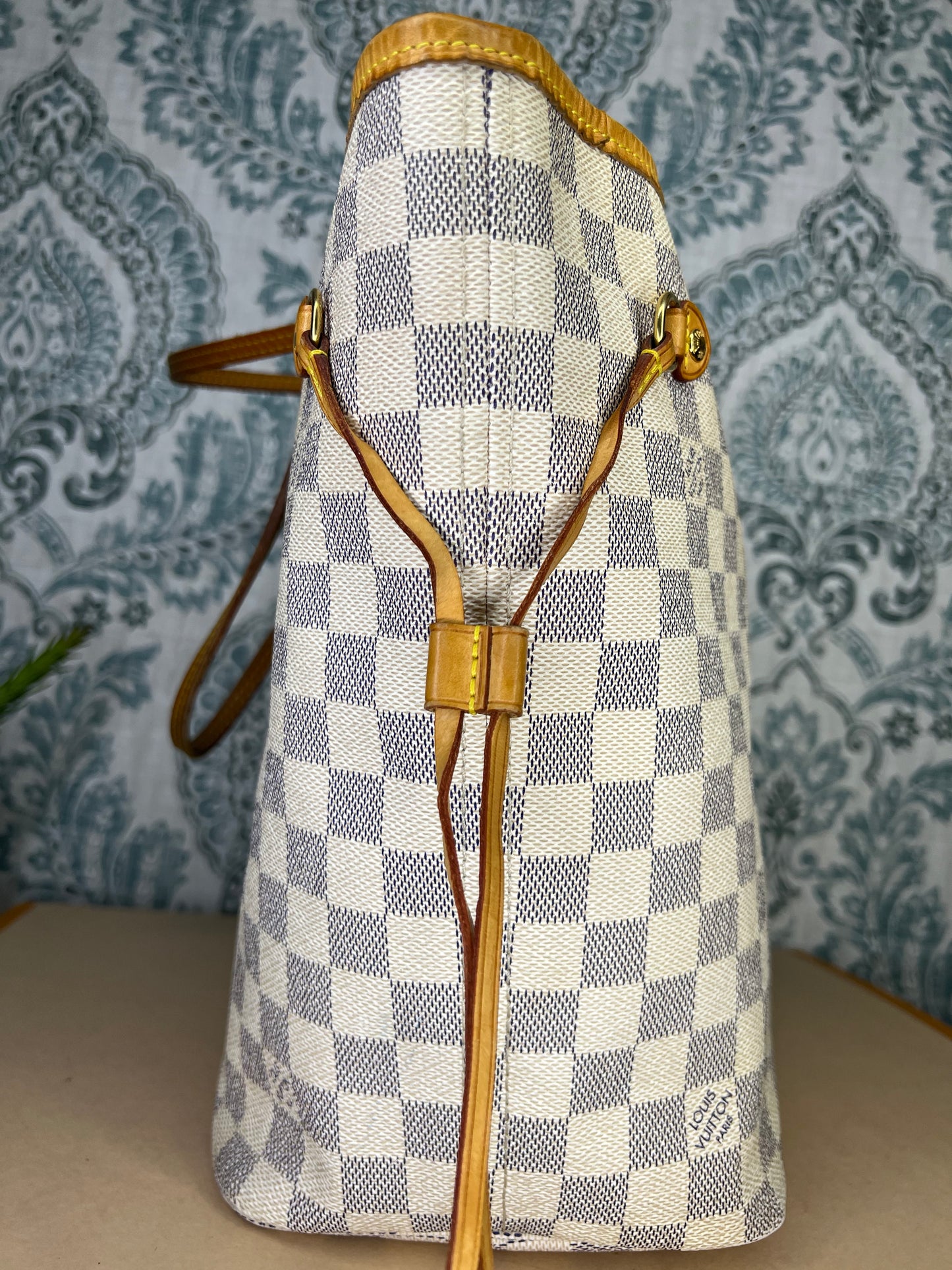 Louis Vuitton Neverfull MM Damier Azur