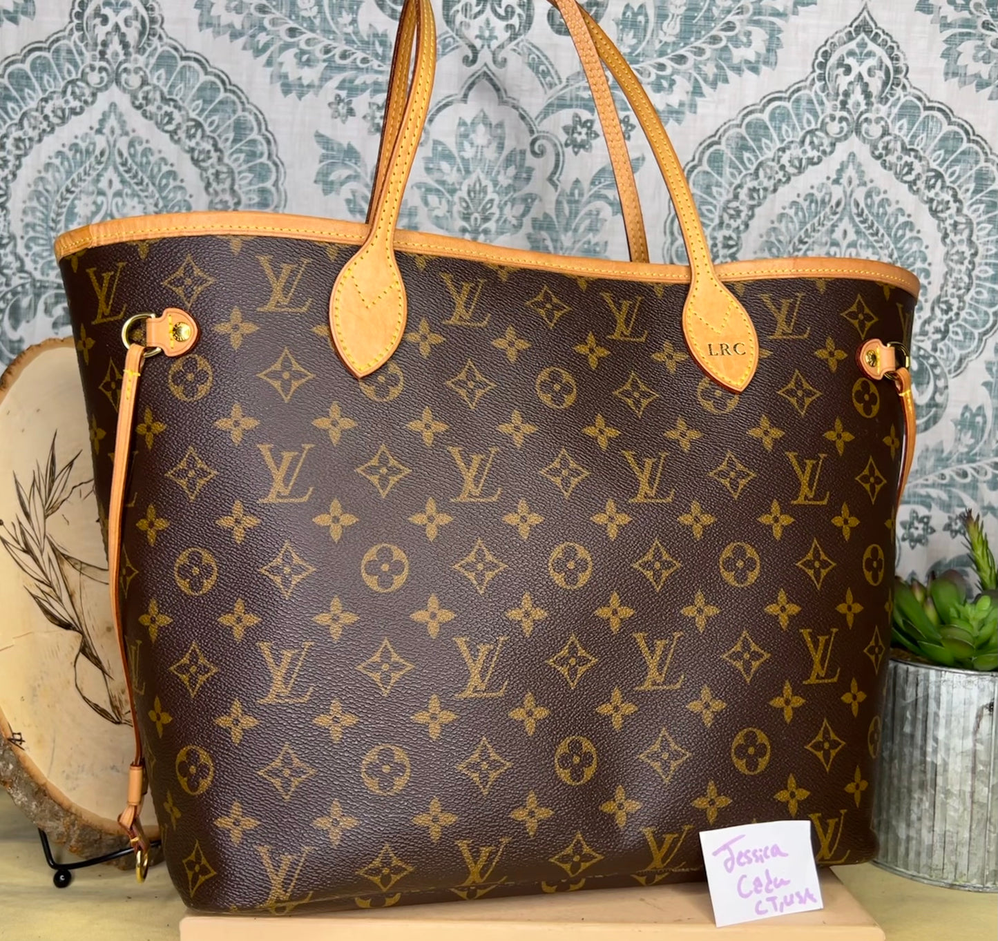 Neverfull MM Cherry Red