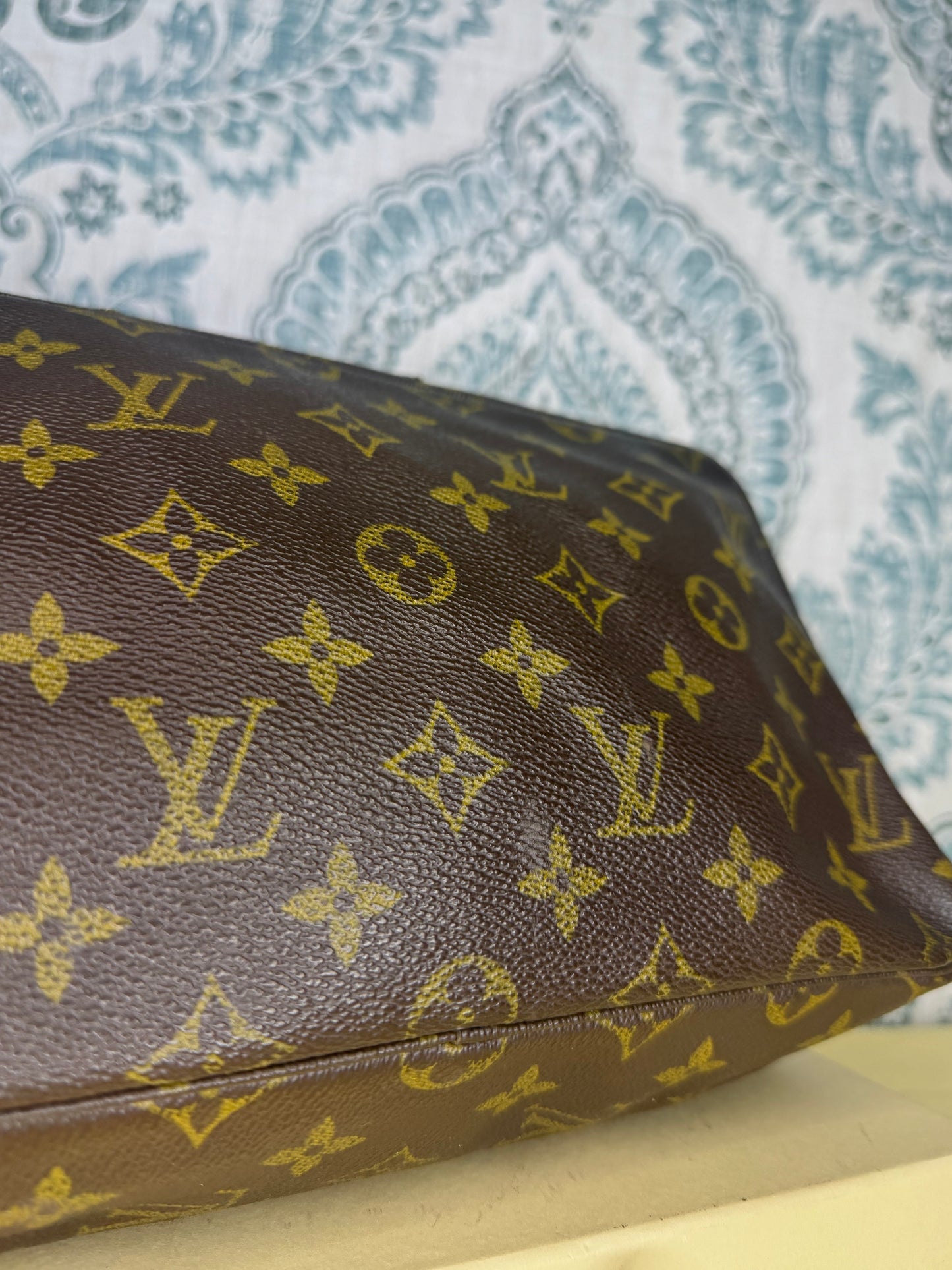 Louis Vuitton Trousse 28