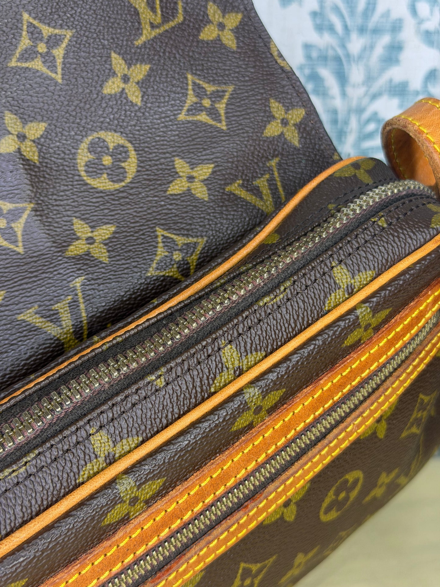 Louis Vuitton Saint Germain 24
